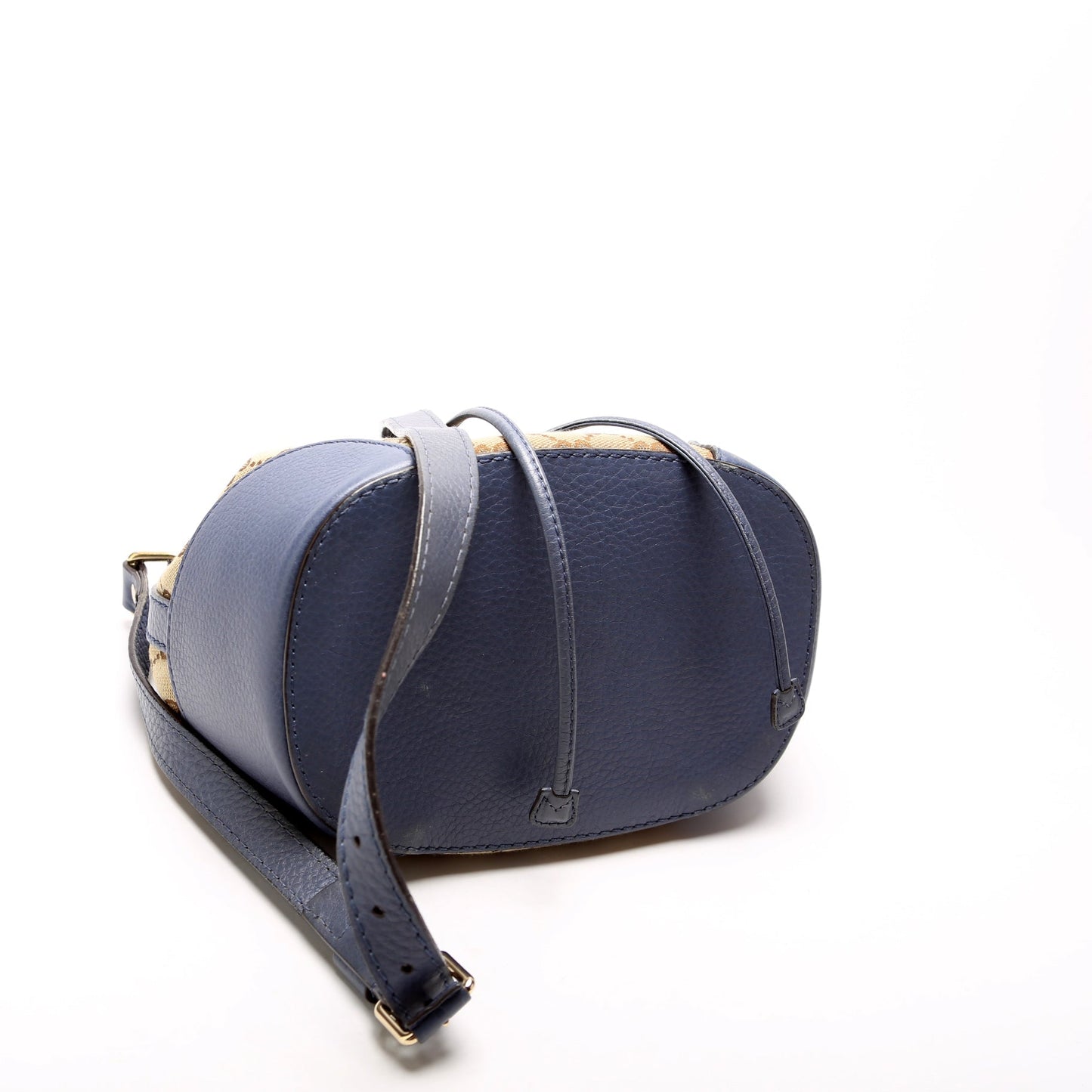 Gucci GG Canvas Bucket 388704 Bag