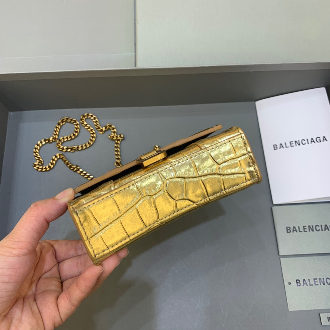 Top Quality Hourglass Mini Handbag With Chain In Gold, For Women,  Bags 4.7in/12cm 6646761S49M8005