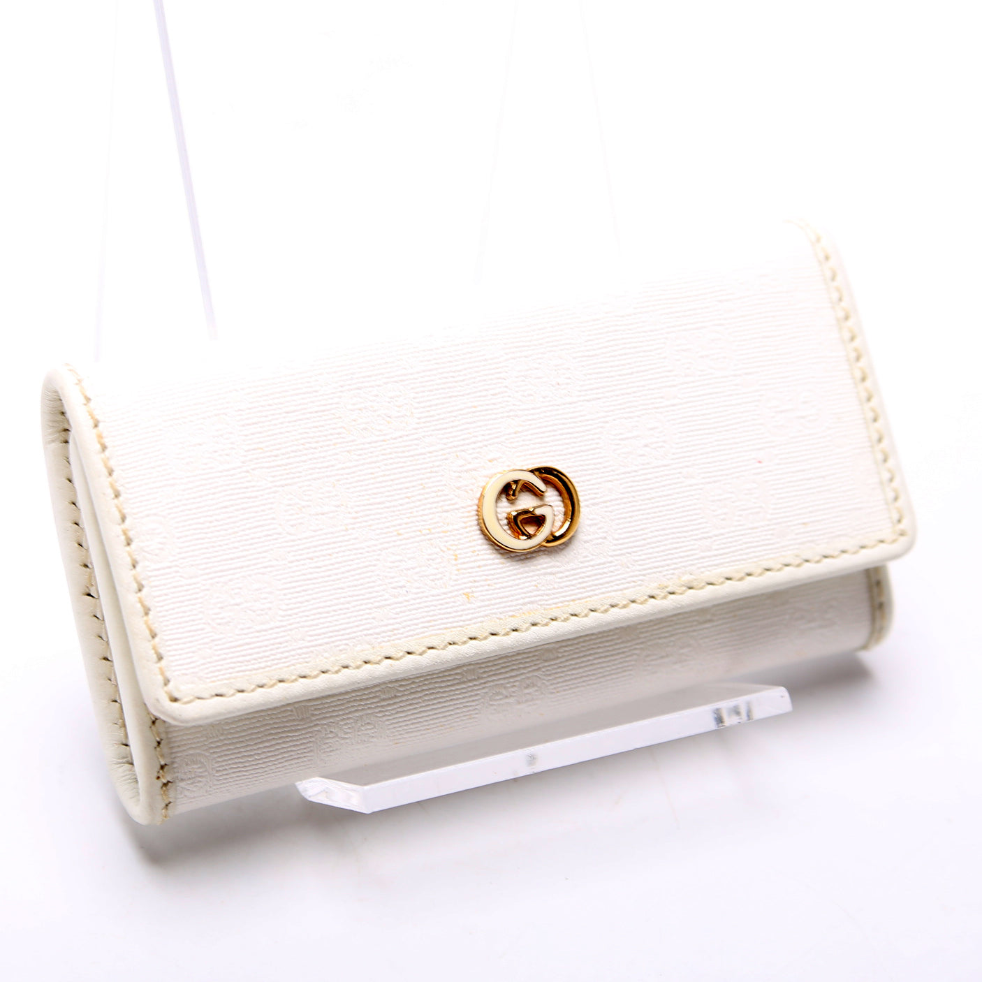 Gucci -- Micro GG Canvas  Key Case