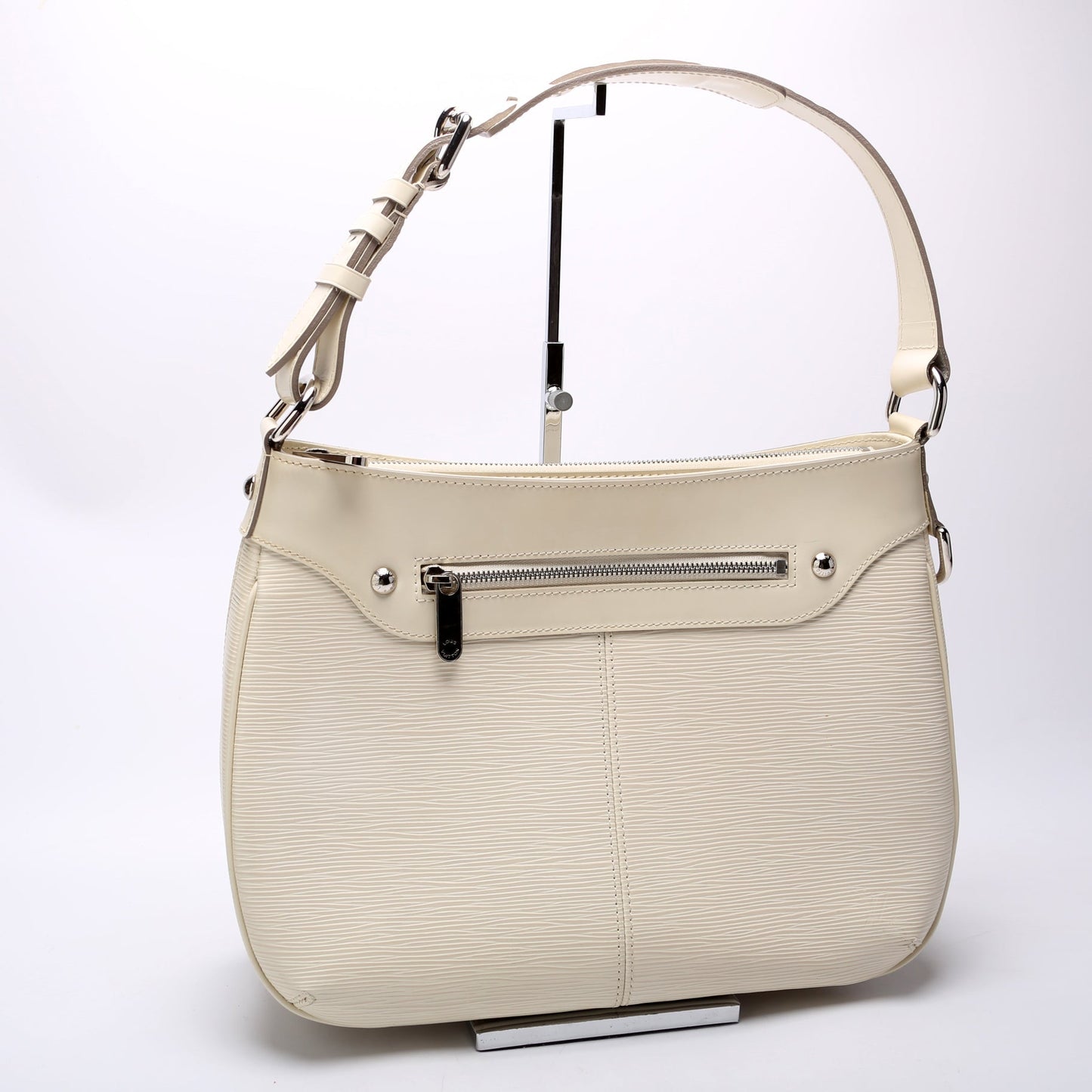 Louis Vuitton Turenne GM Epi White