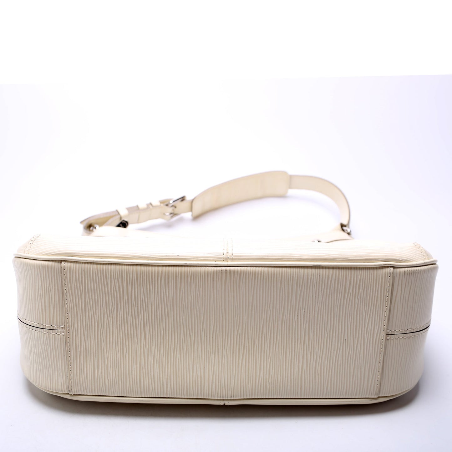 Louis Vuitton Turenne GM Epi White