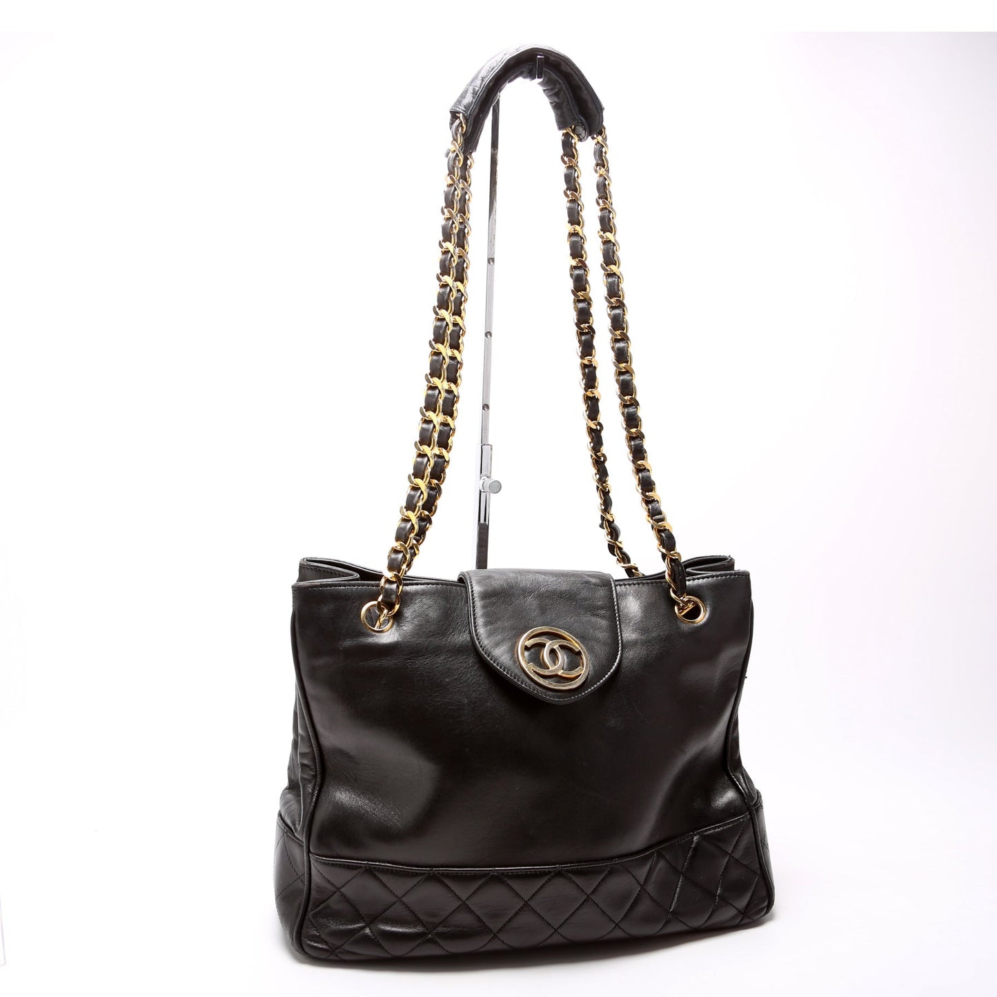Chanel CC Quilted Lambskin Chain Shopper   1M Black Bag