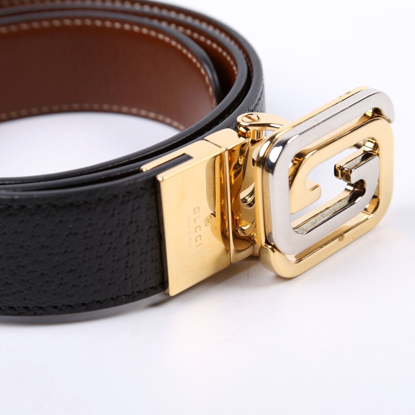 Gucci  -Tone Interlock G Reverse Leather Size /