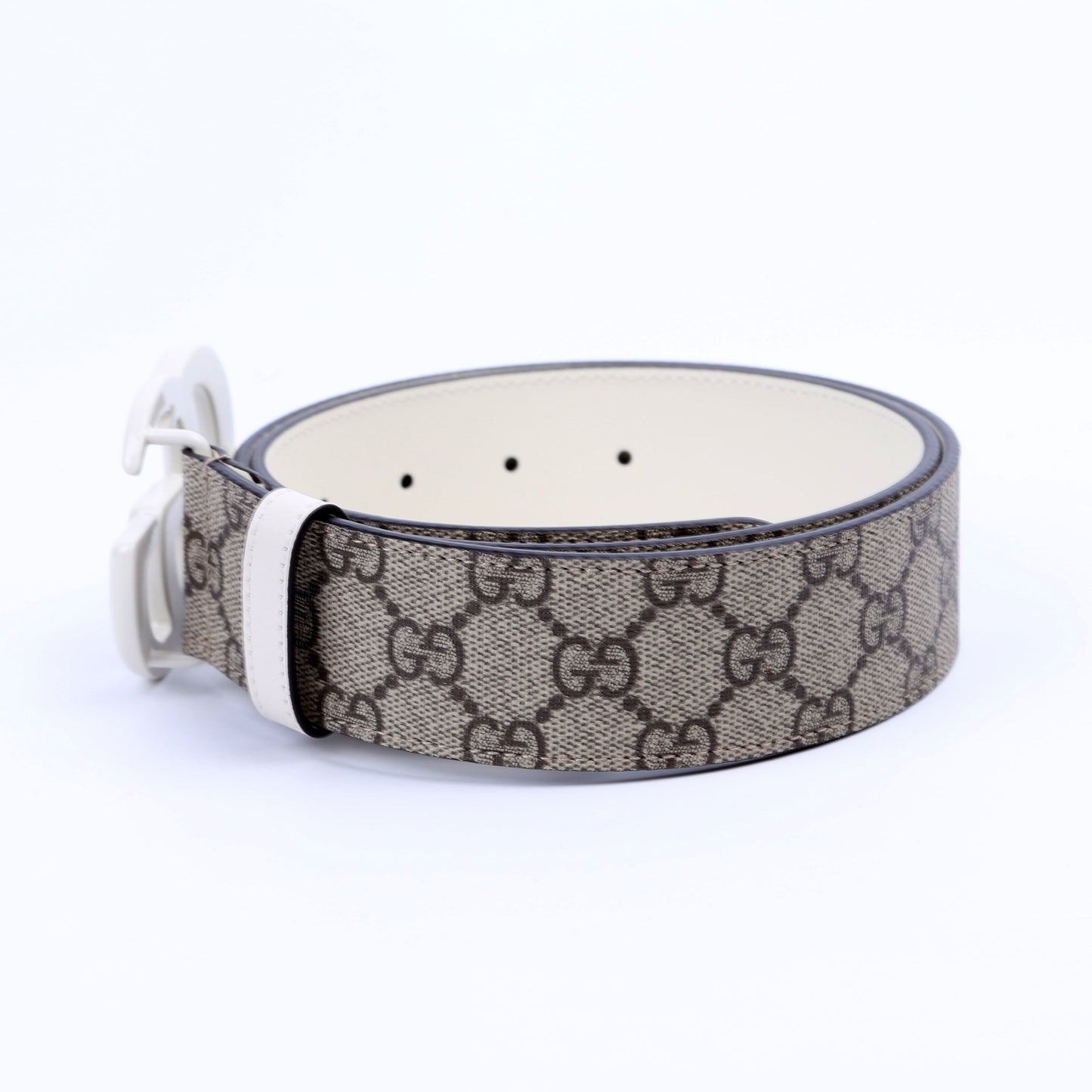 Gucci  Marmont GG Supreme Belt Size / White