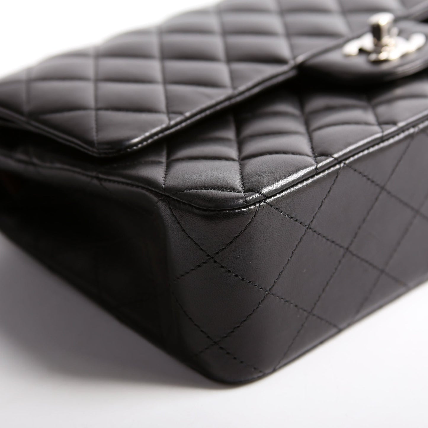 Chanel Classic Flap Medium Lambskin 17-20M Black Bag