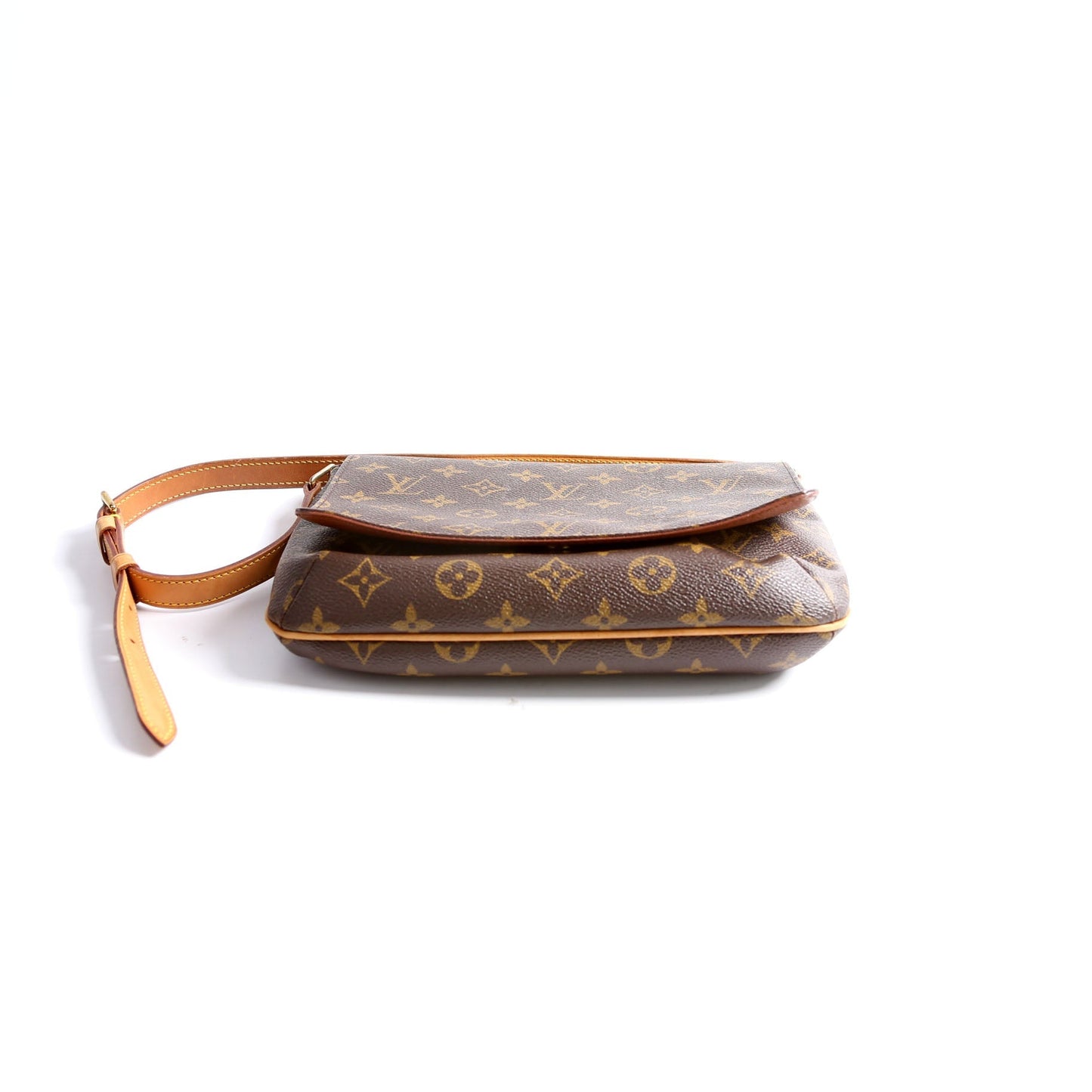 Louis Vuitton M tte Tango Short Monogram