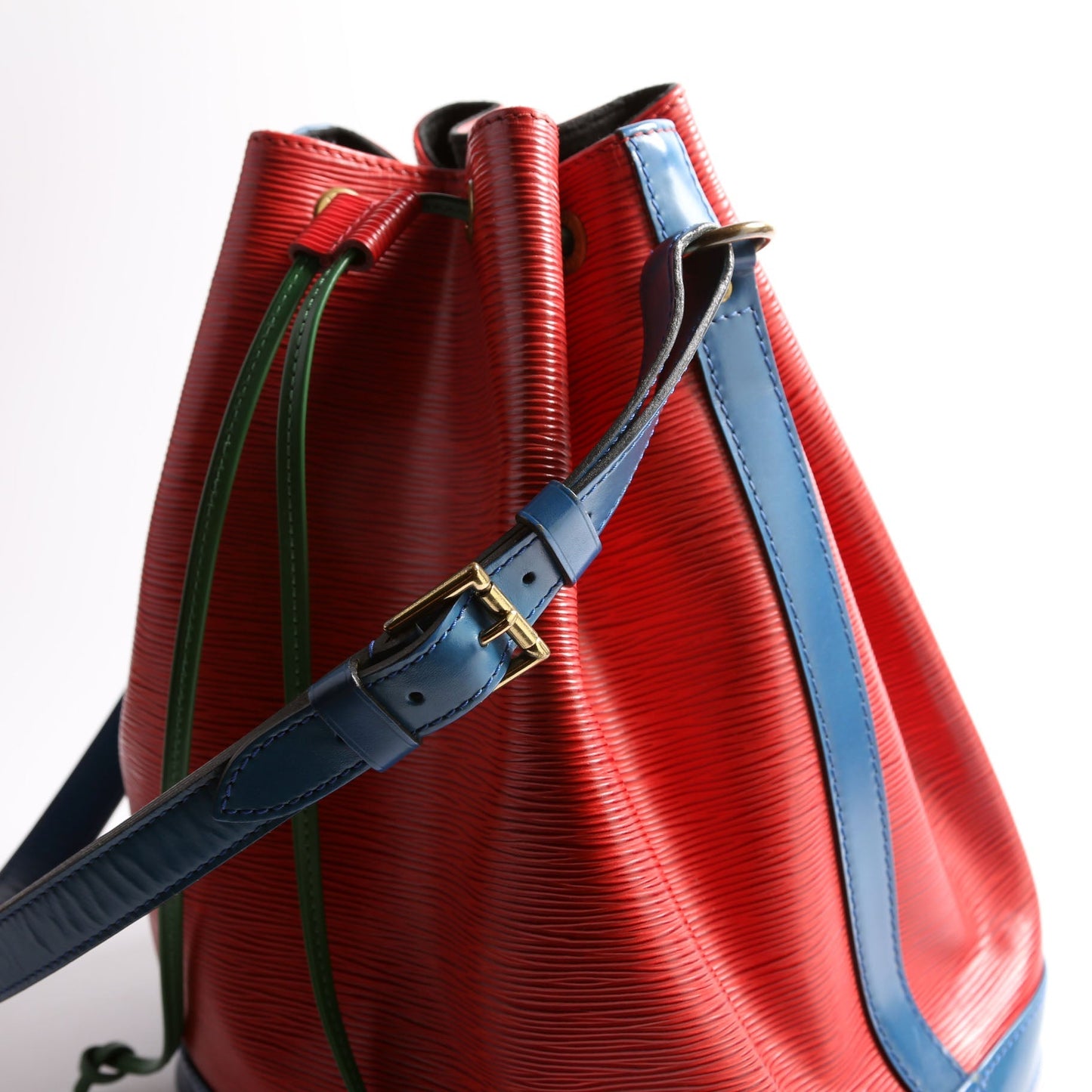 Louis Vuitton Noe Tri-Color Epi   Multicolor