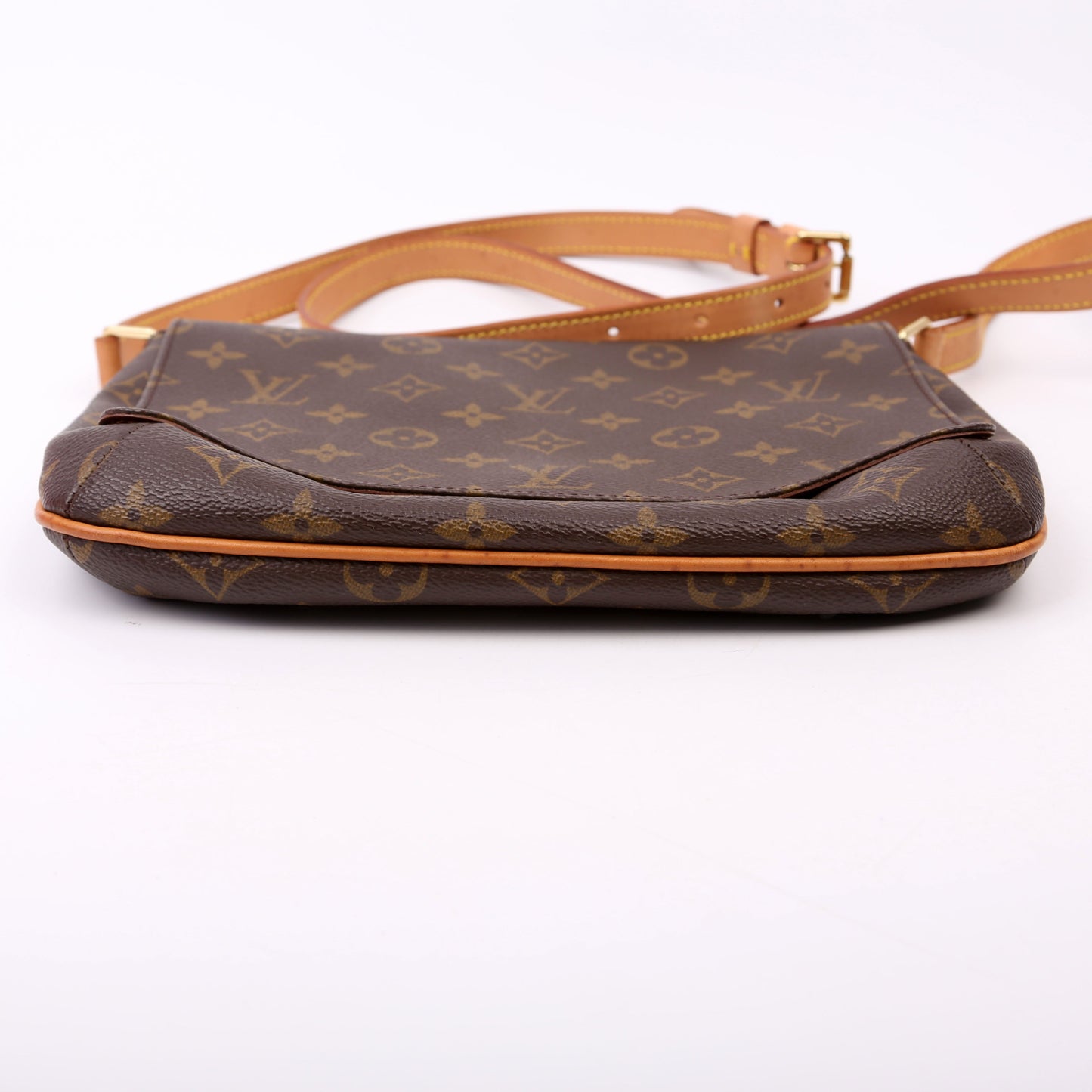 Louis Vuitton M tte Tango Long Monogram