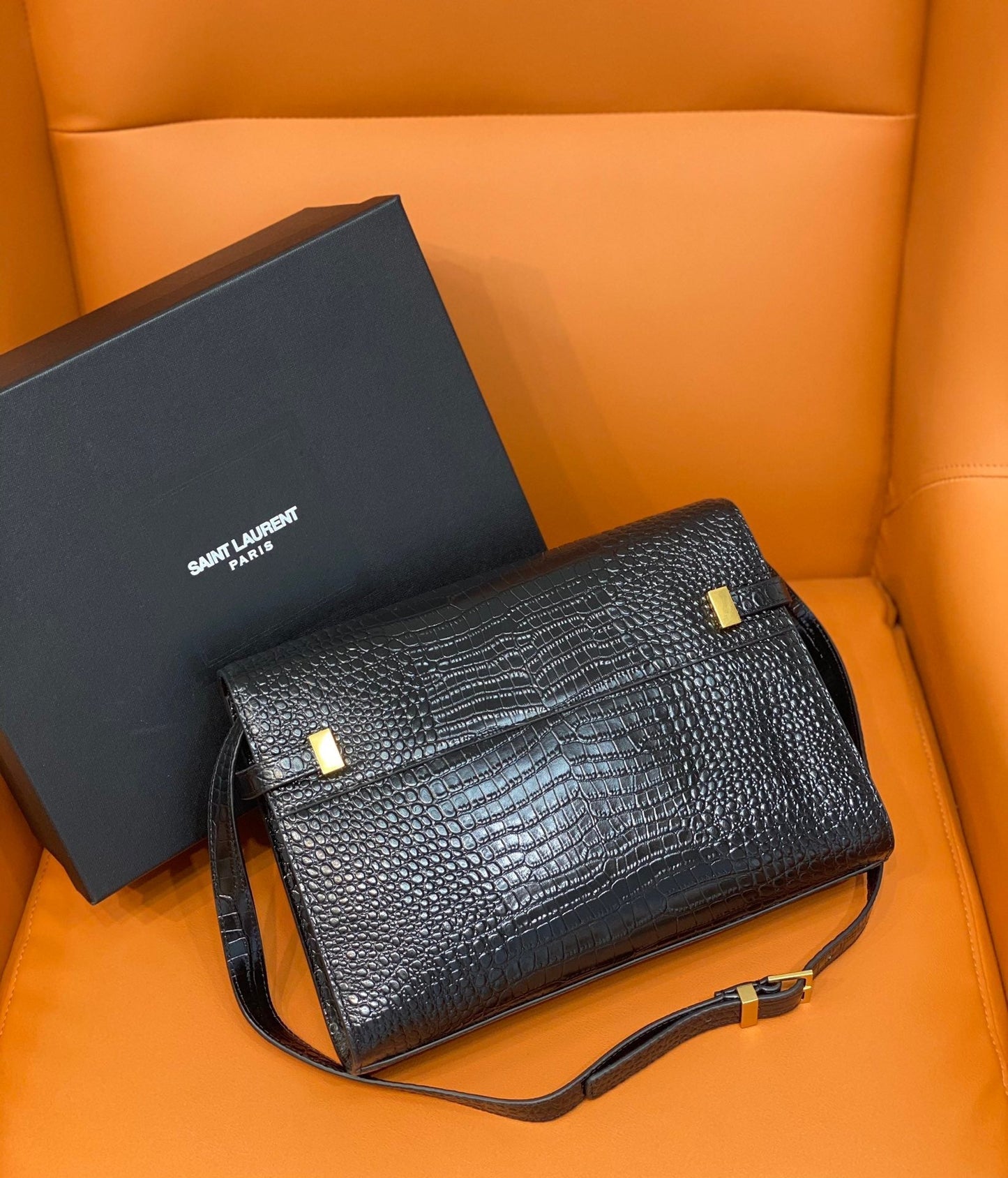 YSSL Manhattan Shoulder Bag Black For Women 11in/29cm YSL 579271DND0J1000
