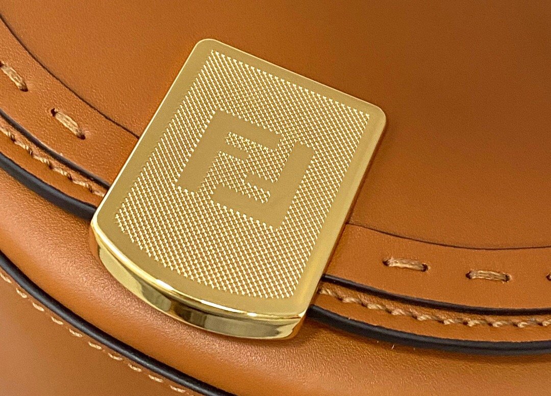 EN - New 1:1 rep  Bags FEI 057