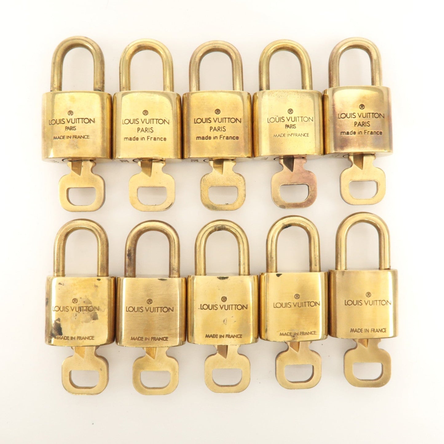 Louis Vuitton Set of 10 Lock & Key Cadena Key Lock Metal Gold  d