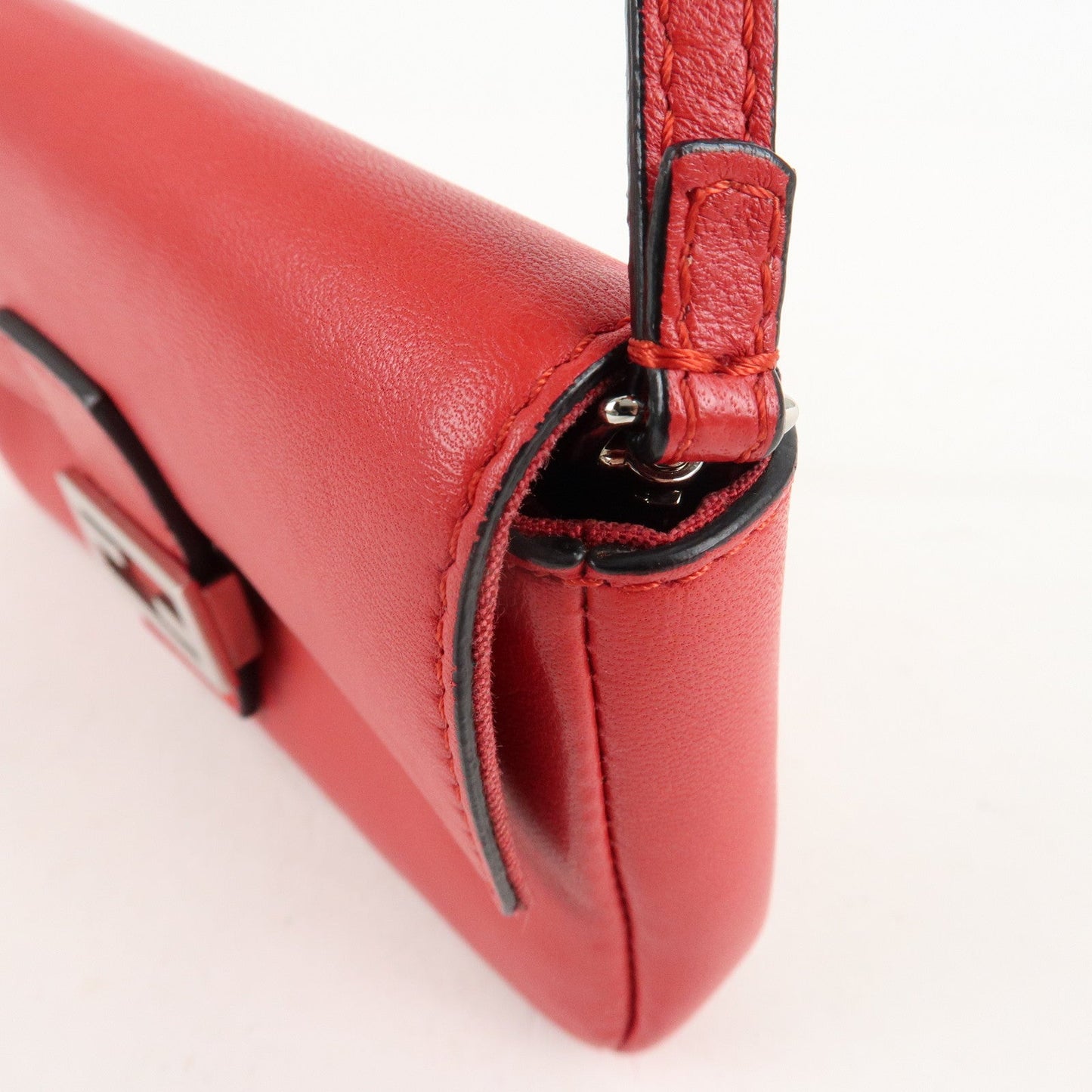 FENDI Micro Baguette Leather Shoulder Bag Red 8M0354  d