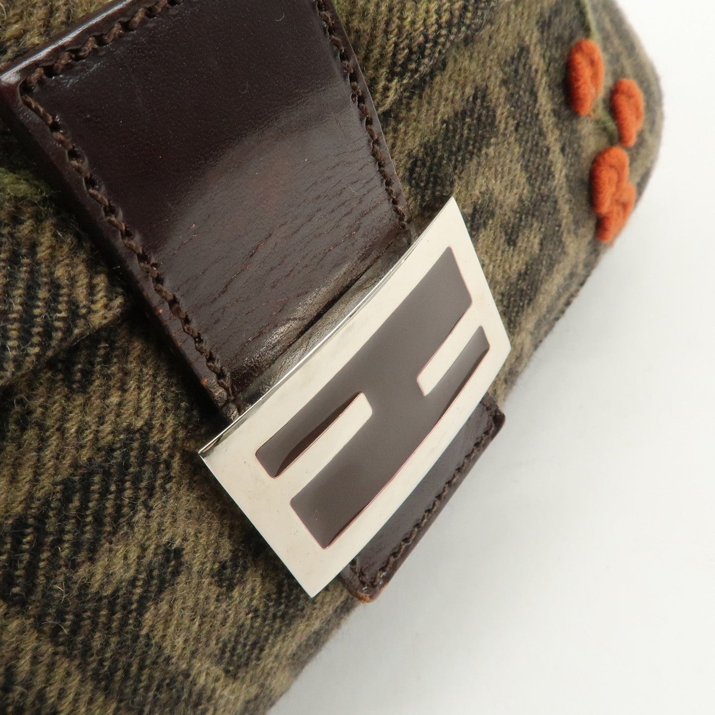 FENDI Mamma Baguette Wool Leather Shoulder Bag Tree Motif Khaki  d
