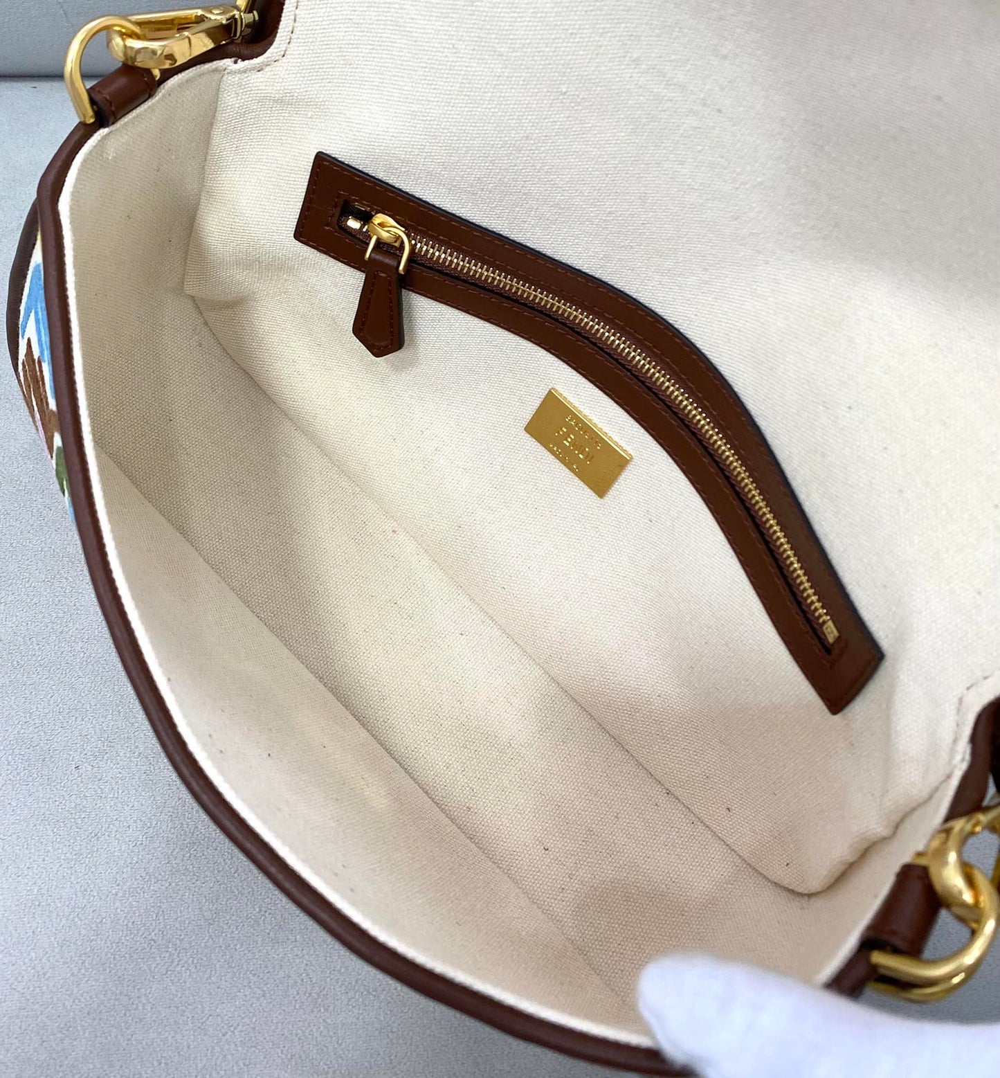 EN - New 1:1 rep  Bags FEI 189