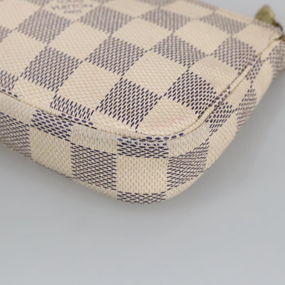 Louis Vuitton Pochette Accessoire