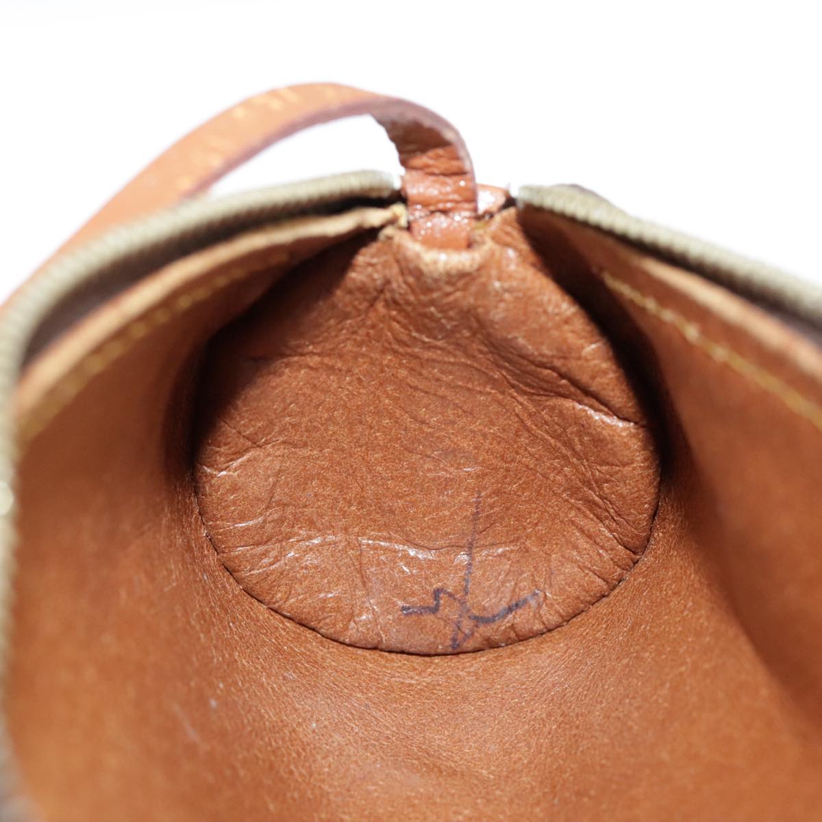 Louis Vuitton Papillon