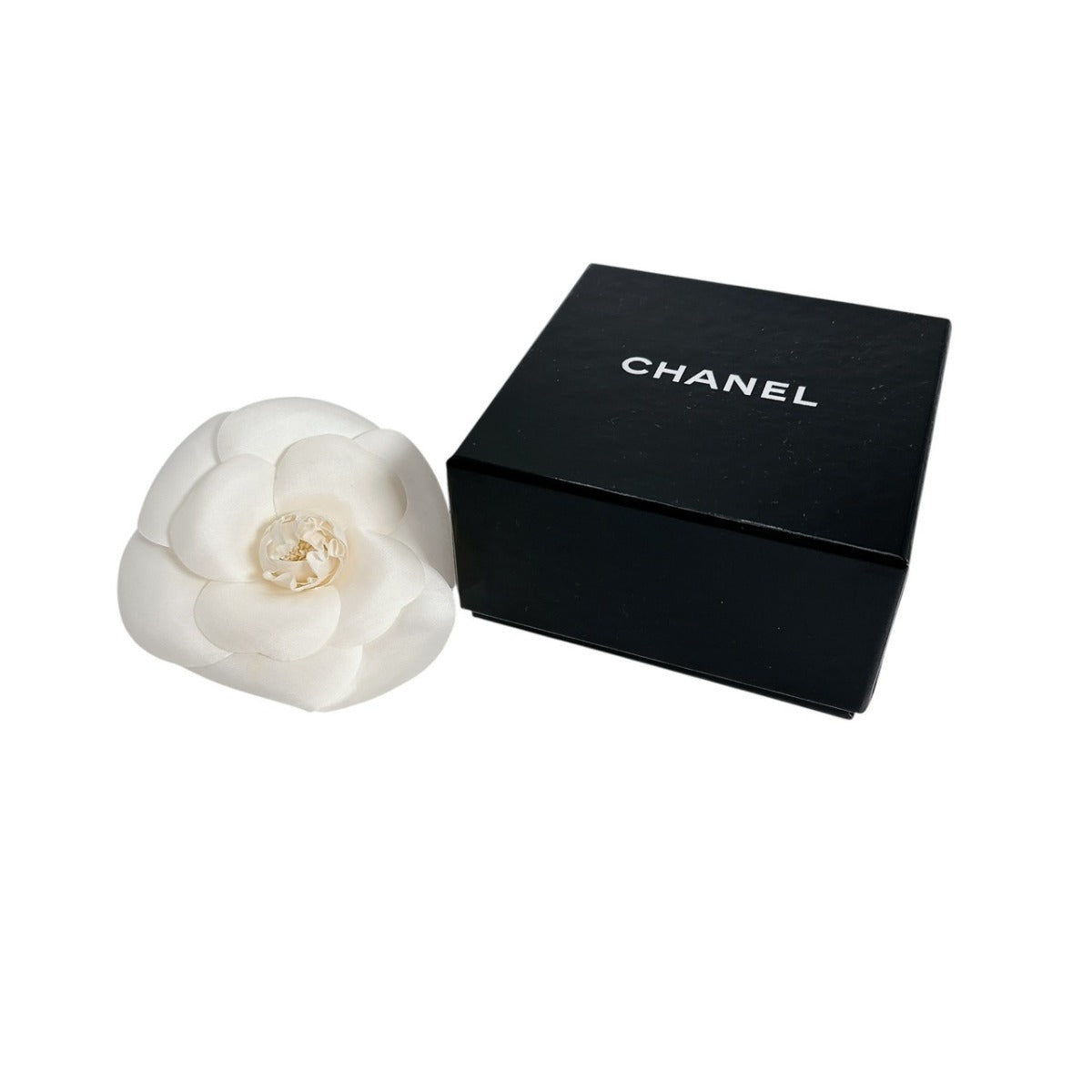 CHANEL Brooch Nylon white Camelia