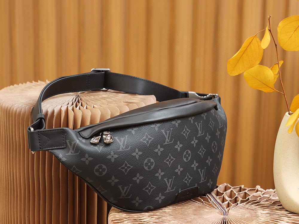 Top Quality Top Qualityscovery Bumbag PM Monogram Eclipse Canvas For Men, Bags, Belt Bags 17.3in/44cm Top Quality M46035