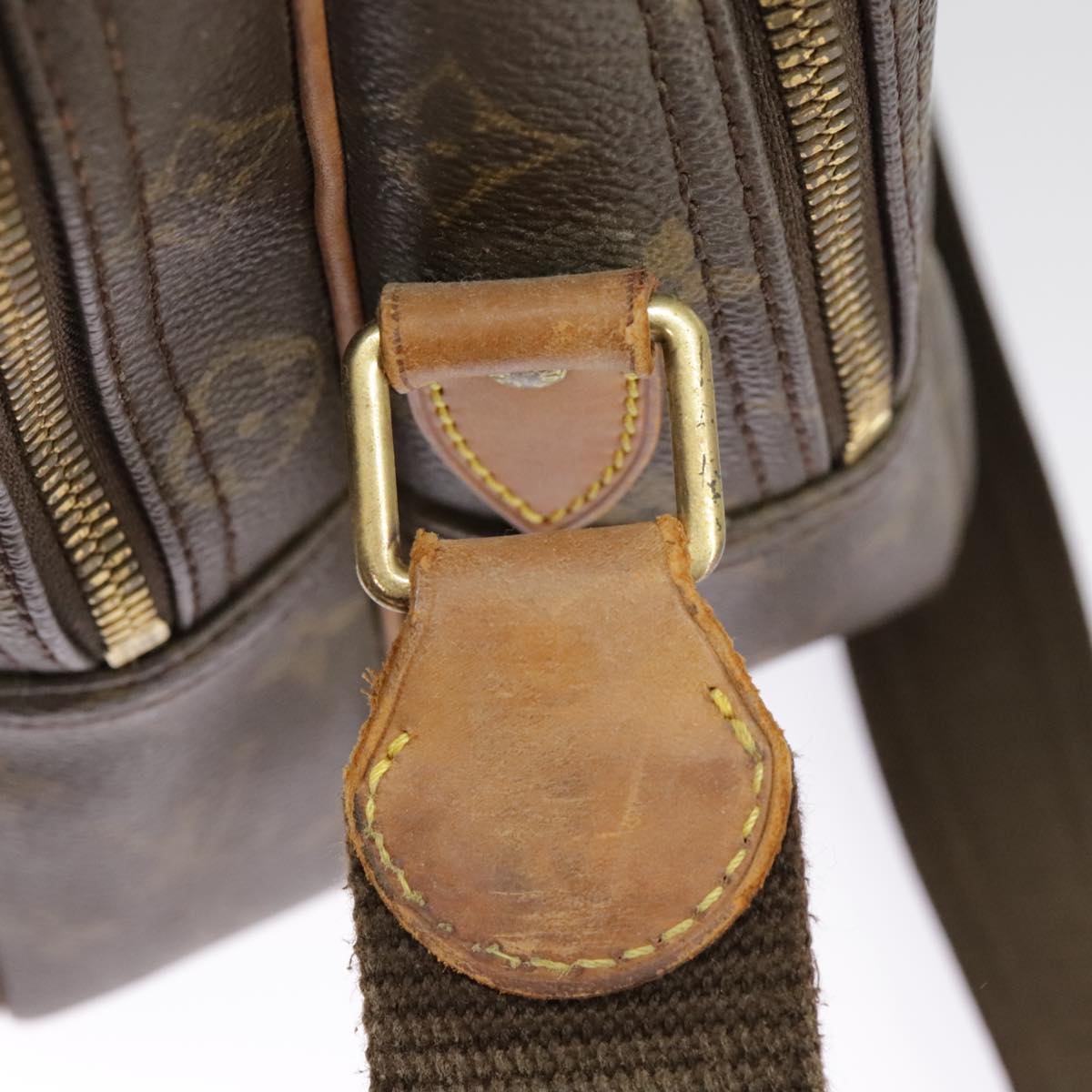 Louis Vuitton Reporter