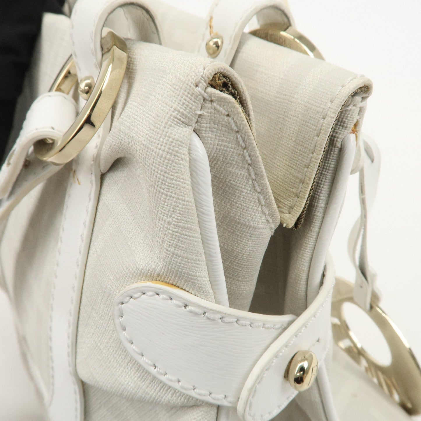 FENDI Zucca PVC Leather Shoulder Bag White Gold Hardware 8BR628  d