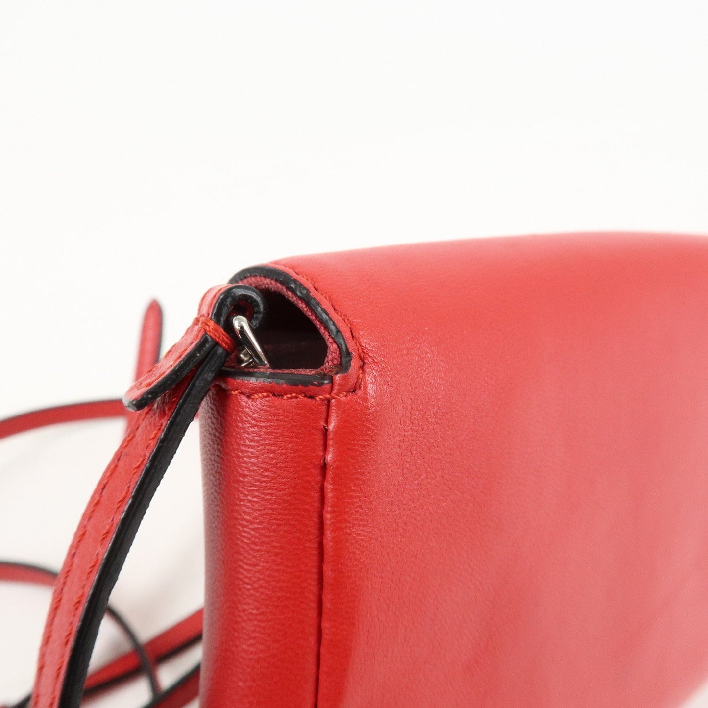 FENDI Micro Baguette Leather Shoulder Bag Red 8M0354  d