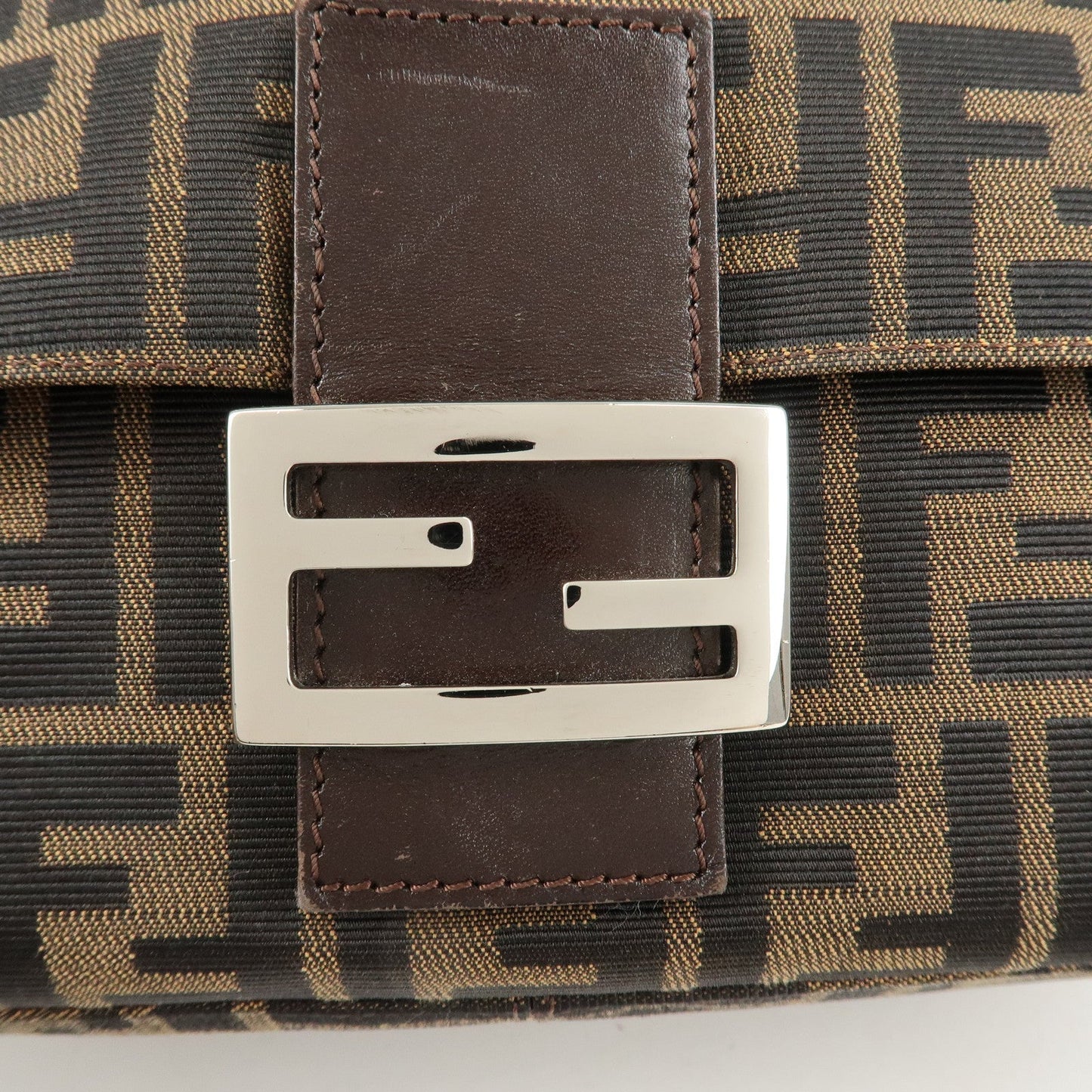 FENDI Mamma Baguette Zucca Canvas Shoulder Bag Brown Black 26325  d