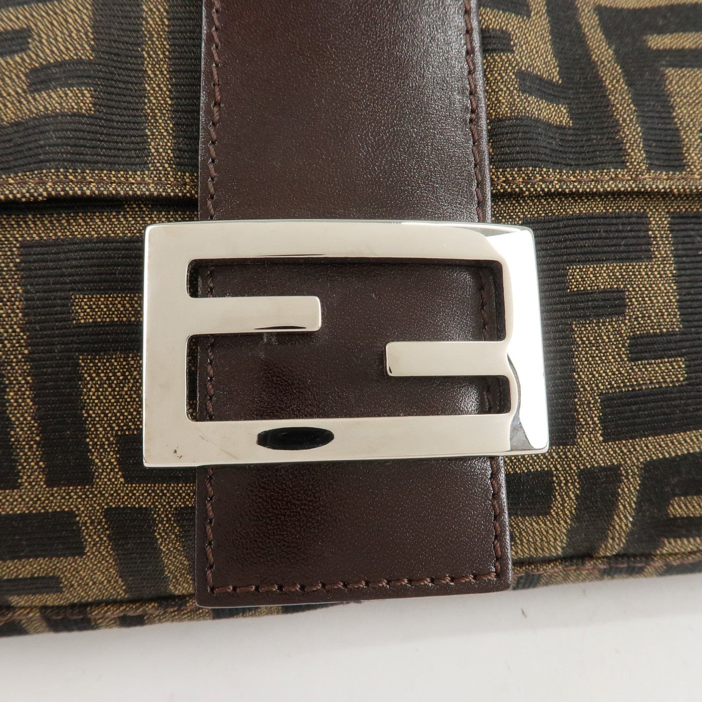 FENDI Mamma Baguette Zucca Canvas Shoulder Bag Brown Black 26424  d