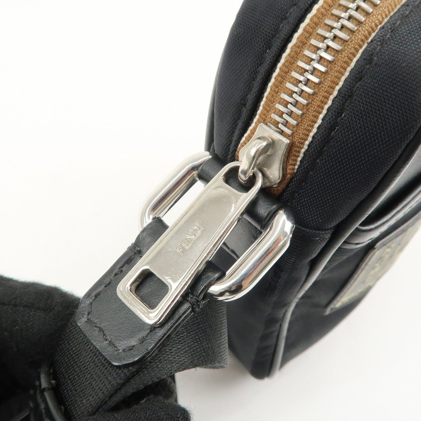 FENDI Pequin Nylon Leather Shoulder Bag Black 7VA456  d