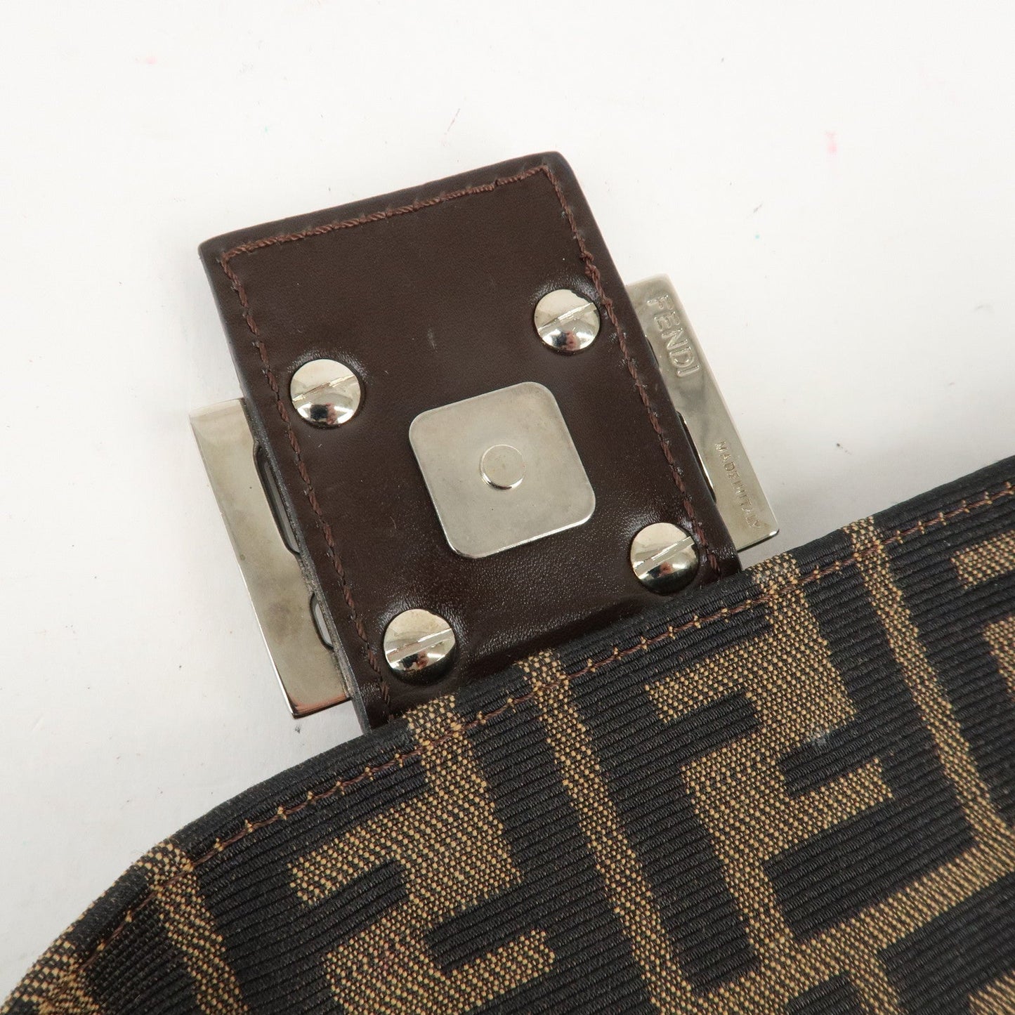 FENDI Mamma Baguette Zucca Canvas Leather Shoulder Bag 26325  d