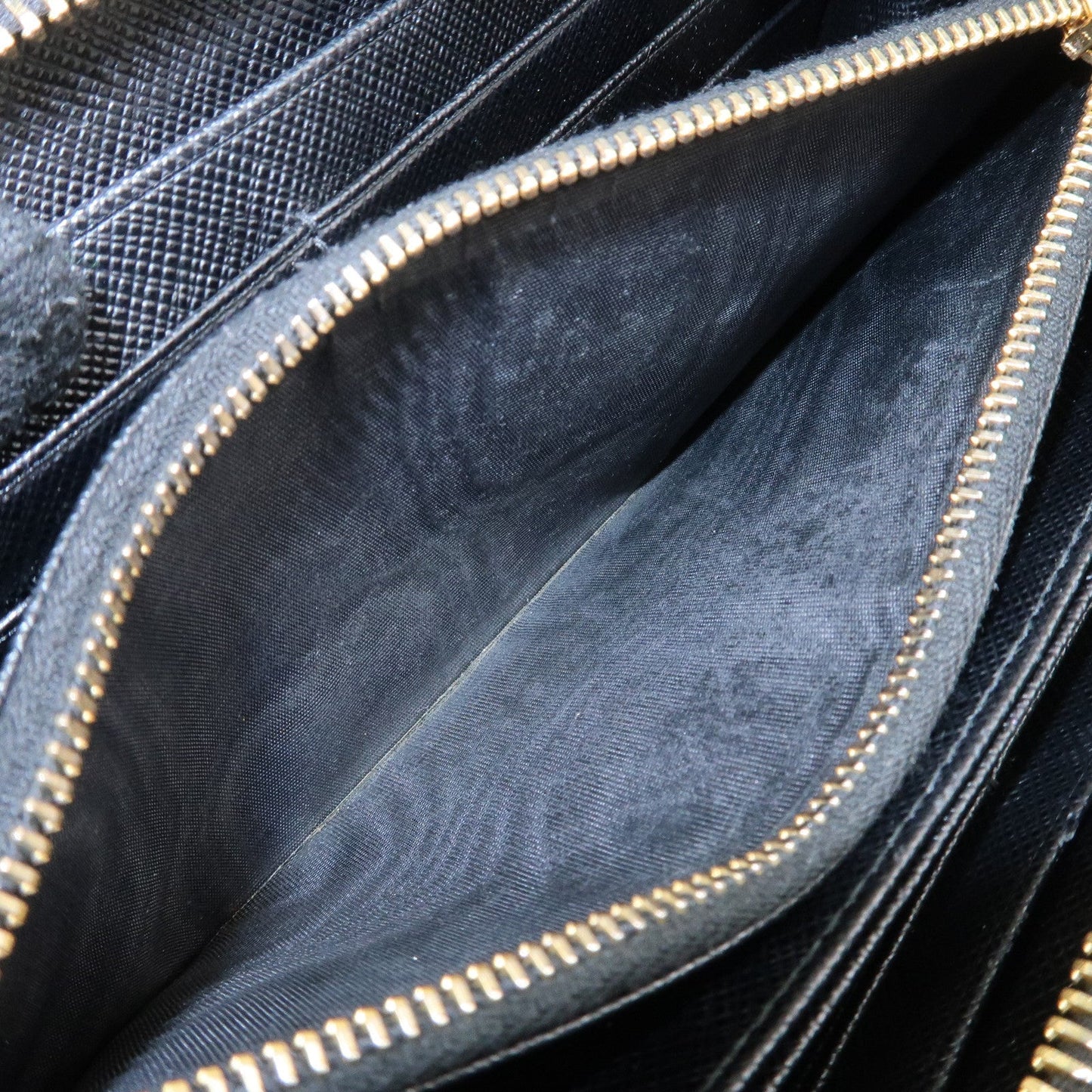PRADA Saffiano Leather Round Zipper Long Wallet Black 1M0506  d