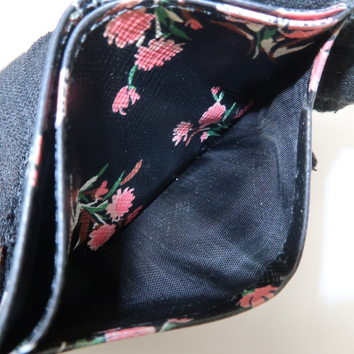 PRADA Saffiano Card Case Floral Pattern Black Pink 1MC208  d