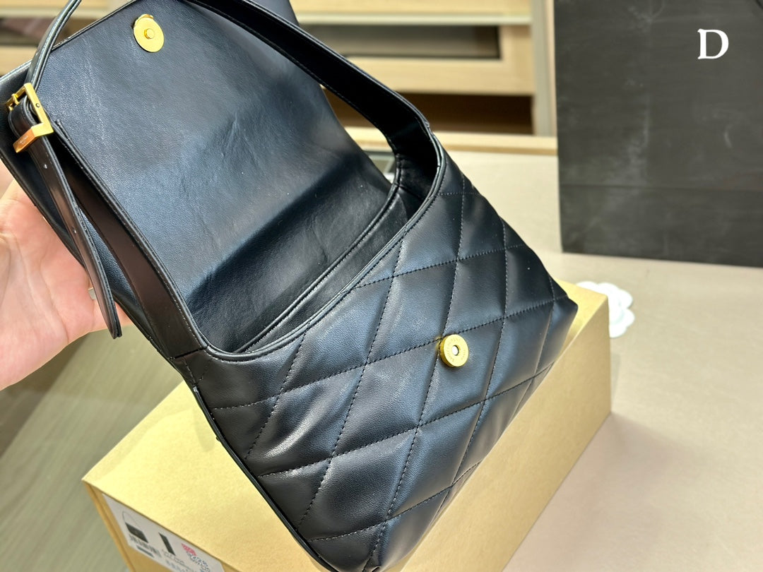 EN - New 1:1 rep  Bags SLY 371