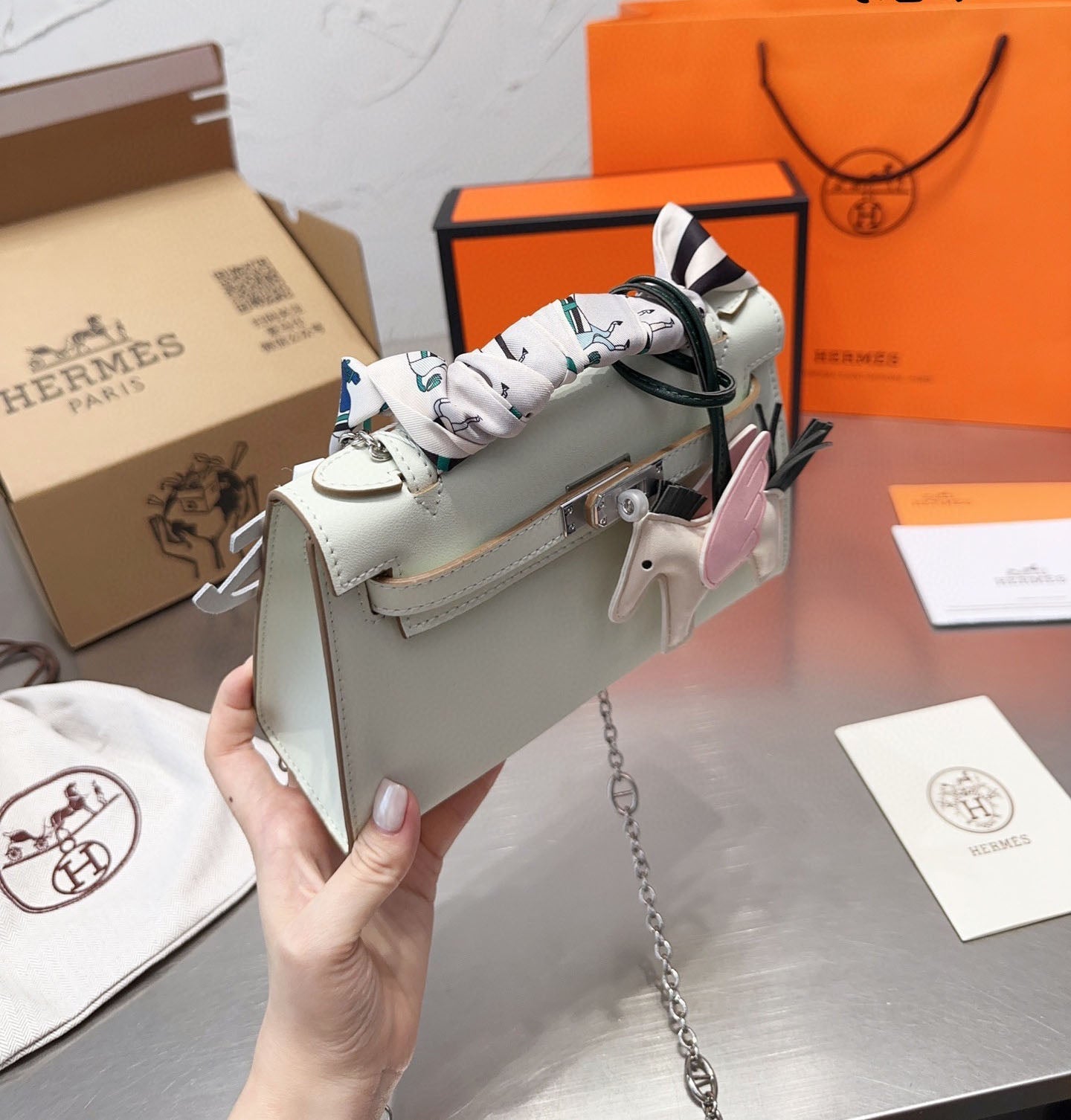 EN - New 1:1 rep  Bags HM 139