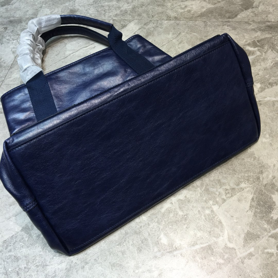 Top Quality Navy MeTop Qualityum Cabas Tote Bag In Blue, For Women,  Bags 14.1in/36cm