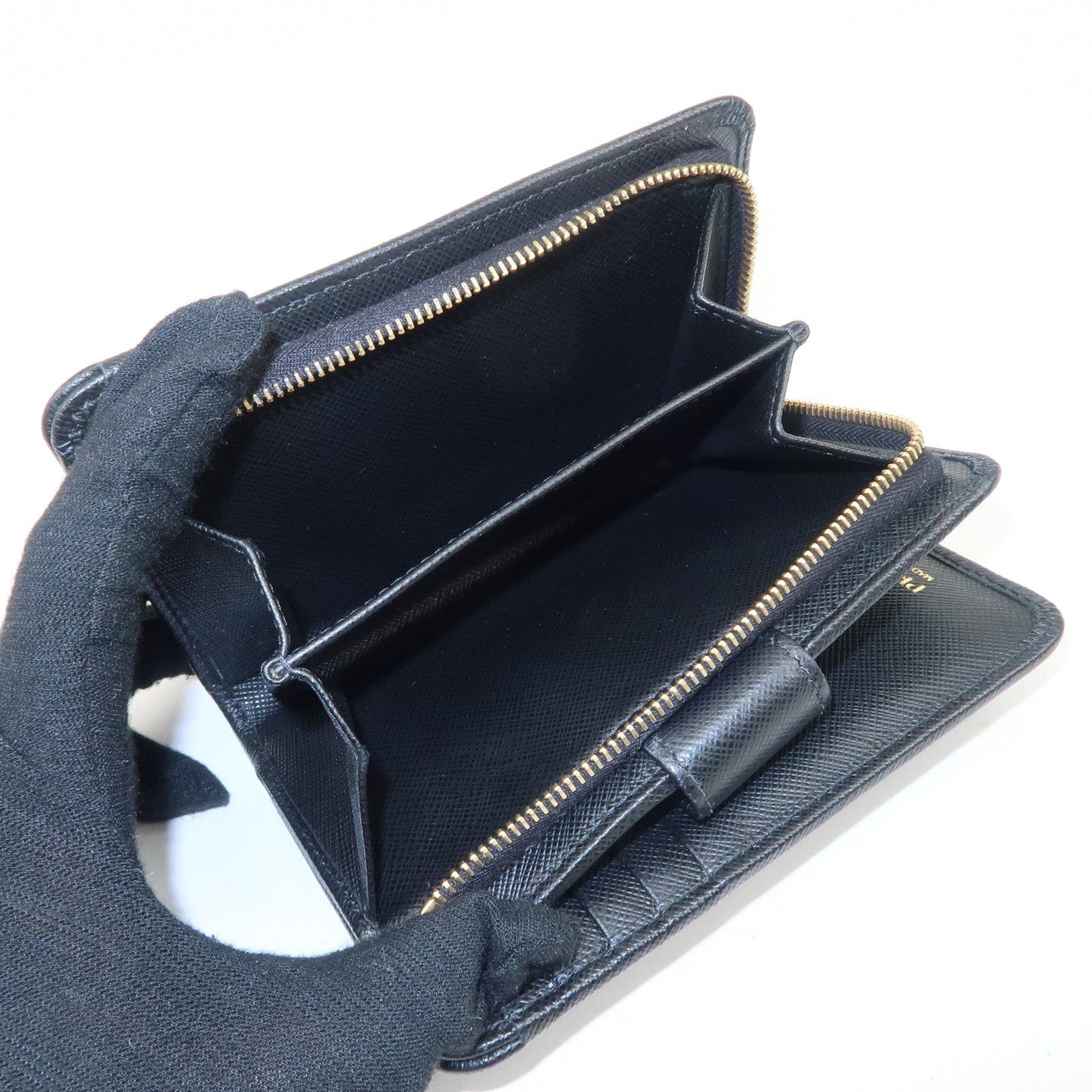 PRADA Saffiano Leather Bi-Fold Wallet Purse Black 1ML225  d