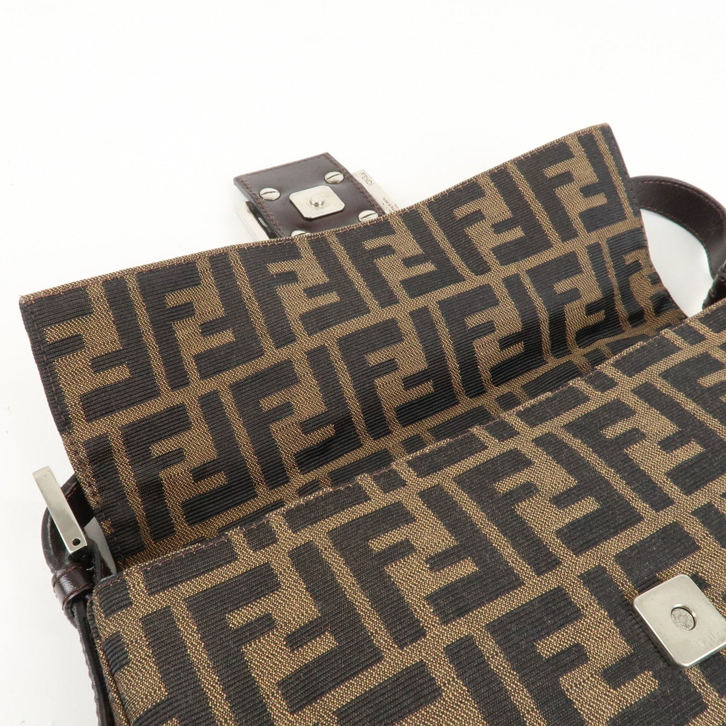 FENDI Mamma Baguette Zucca Canvas Shoulder Bag Brown Black 26424  d