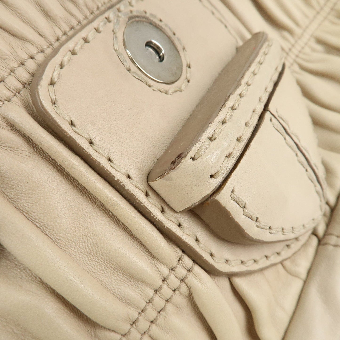 PRADA Leather Gathered Chain Shoulder Bag Ivory B4695C  d