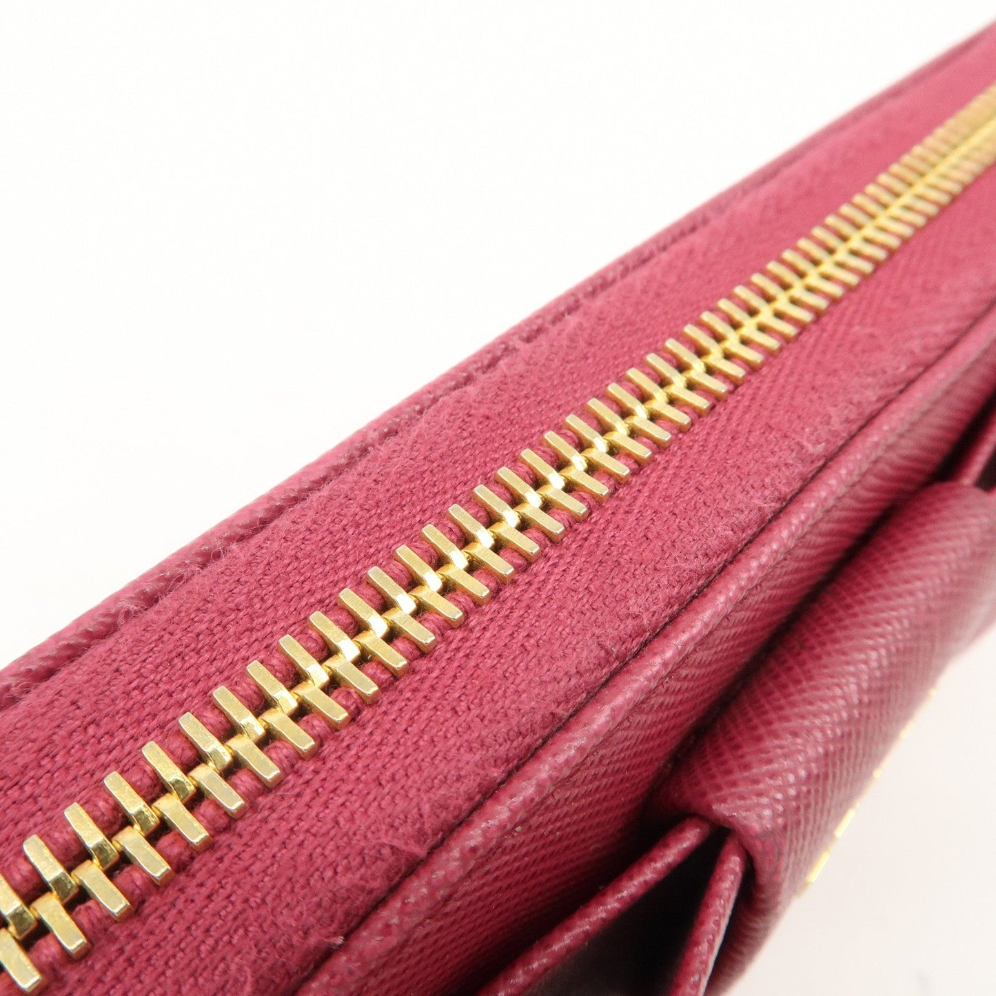 PRADA Logo Saffiano Leather Round Zipper Long Wallet Pink 1M0506  d