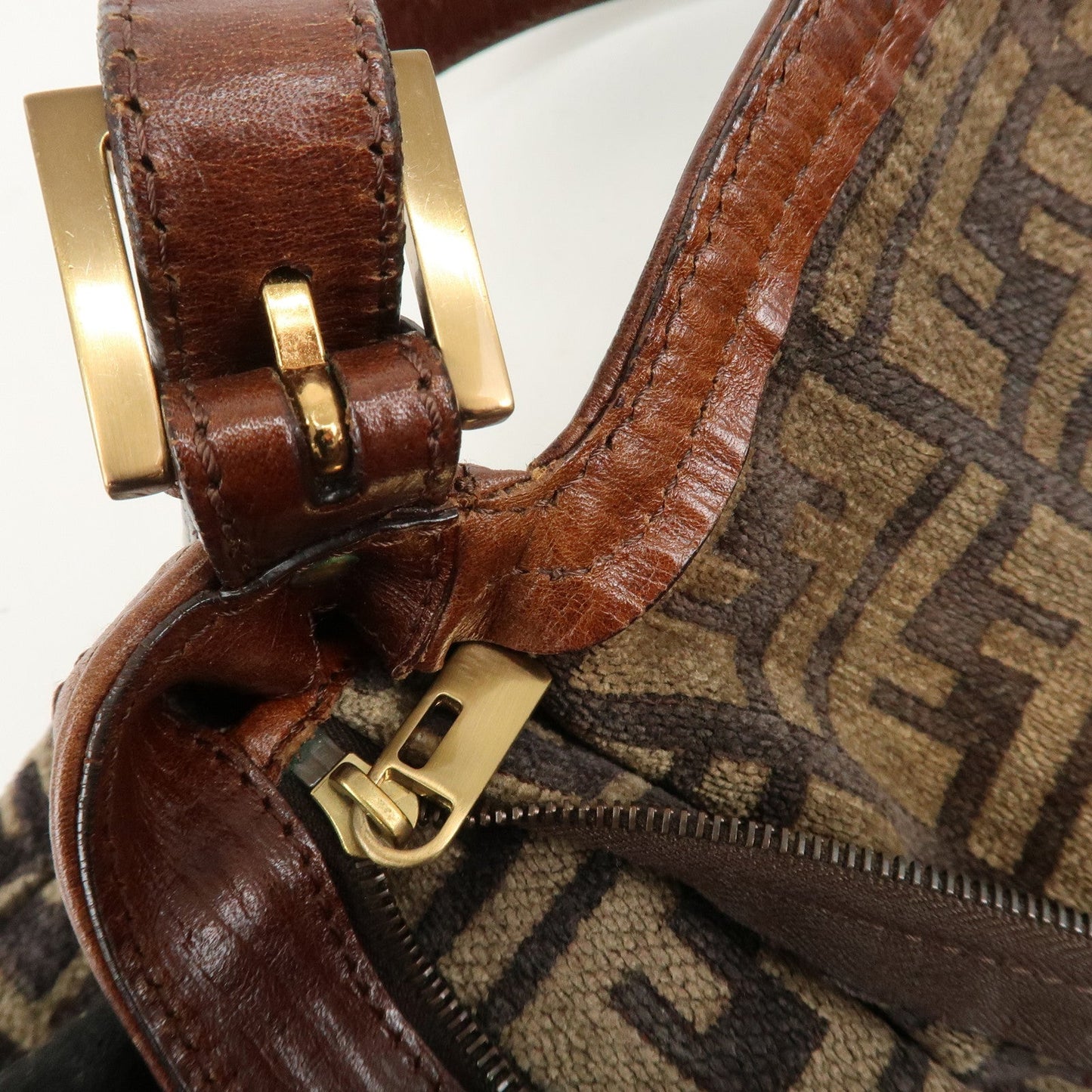 FENDI Mamma Baguette Zucca Pile Leather Shoulder Bag 8BR001  d