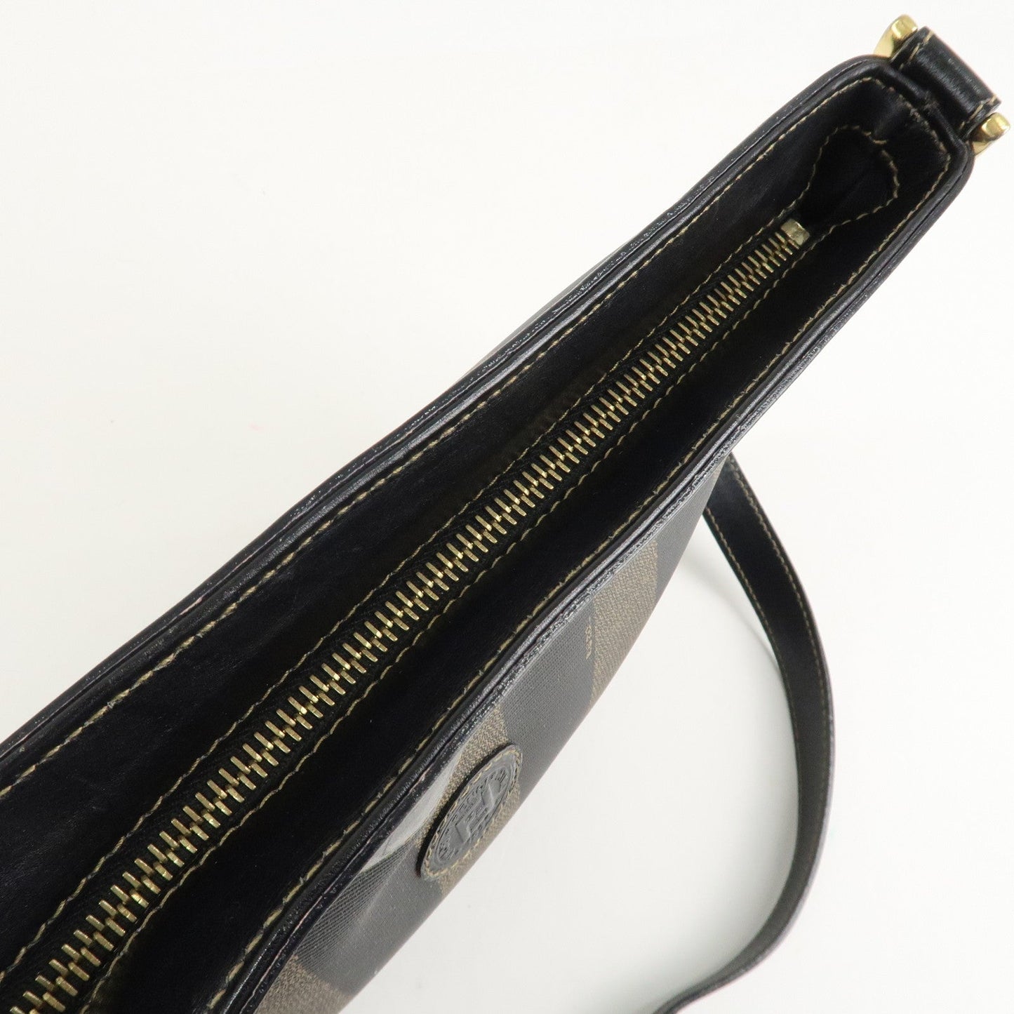 FENDI Pequin PVC Leather Shoulder Bag Black Brown 11644  d