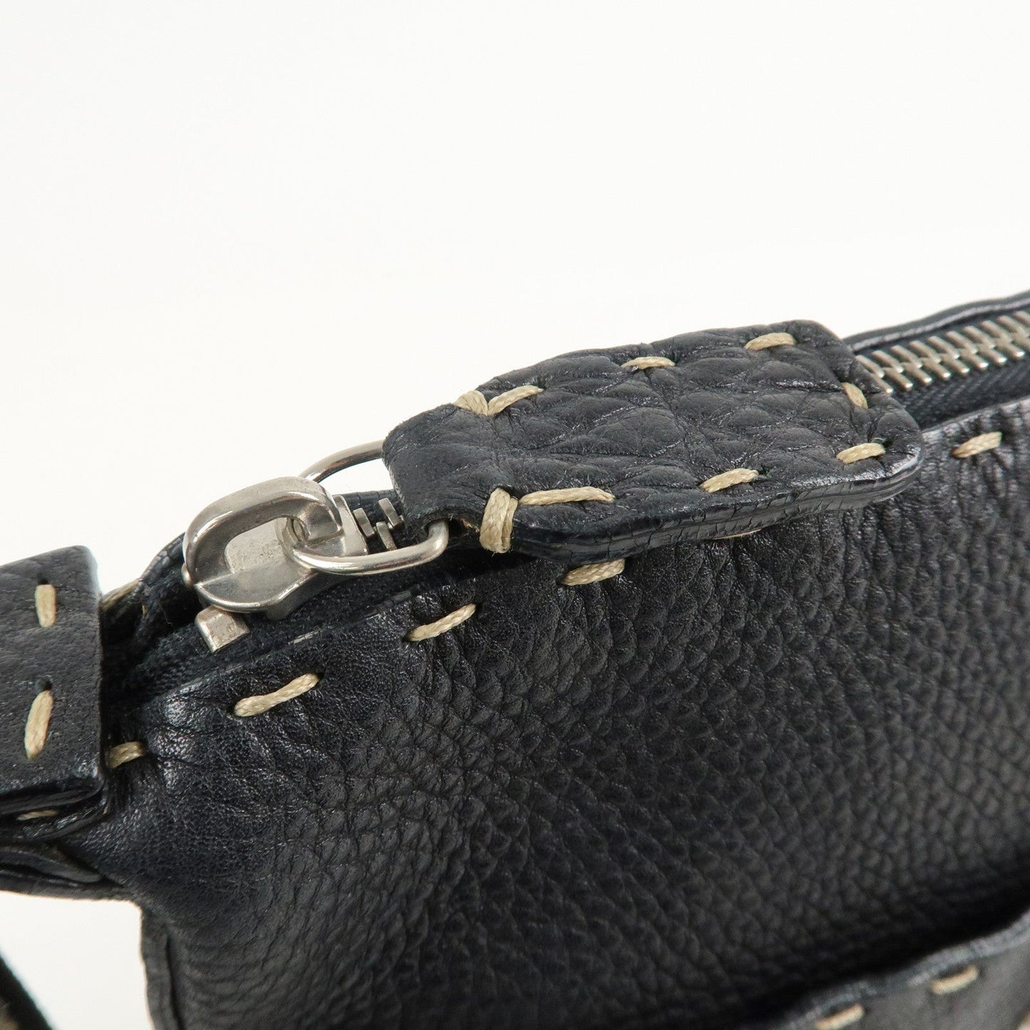 FENDI Selleria Leather Shoulder Bag Crossbody Bag Black 8BT092  d