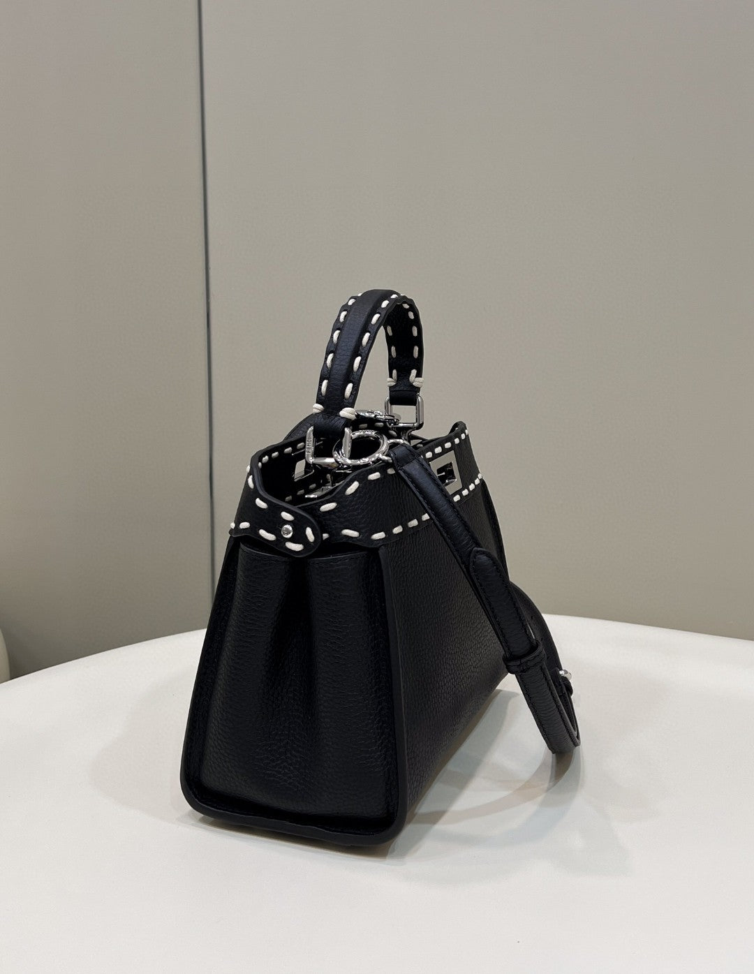 Top QualityTop Quality Peekaboo Small Black Bag For Woman 23cm/9in