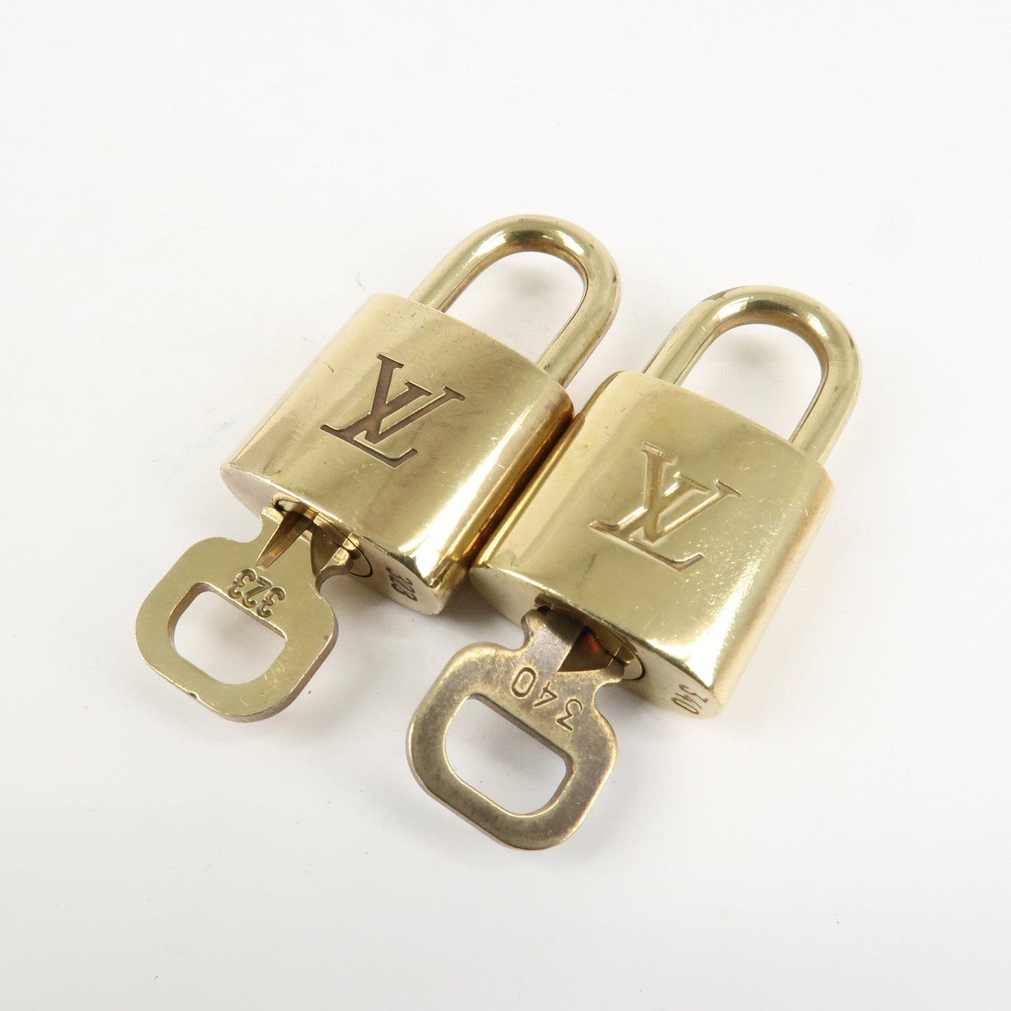 Louis Vuitton Set of 10 Lock & Key Cadena Key Lock Metal Gold  d