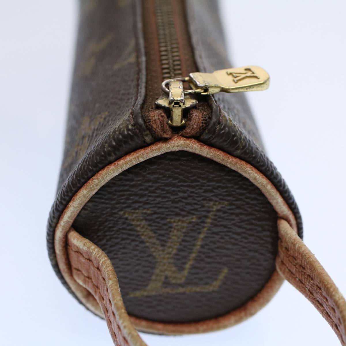 LOUIS VUITTON Etui à balles de golf Clutch Bag