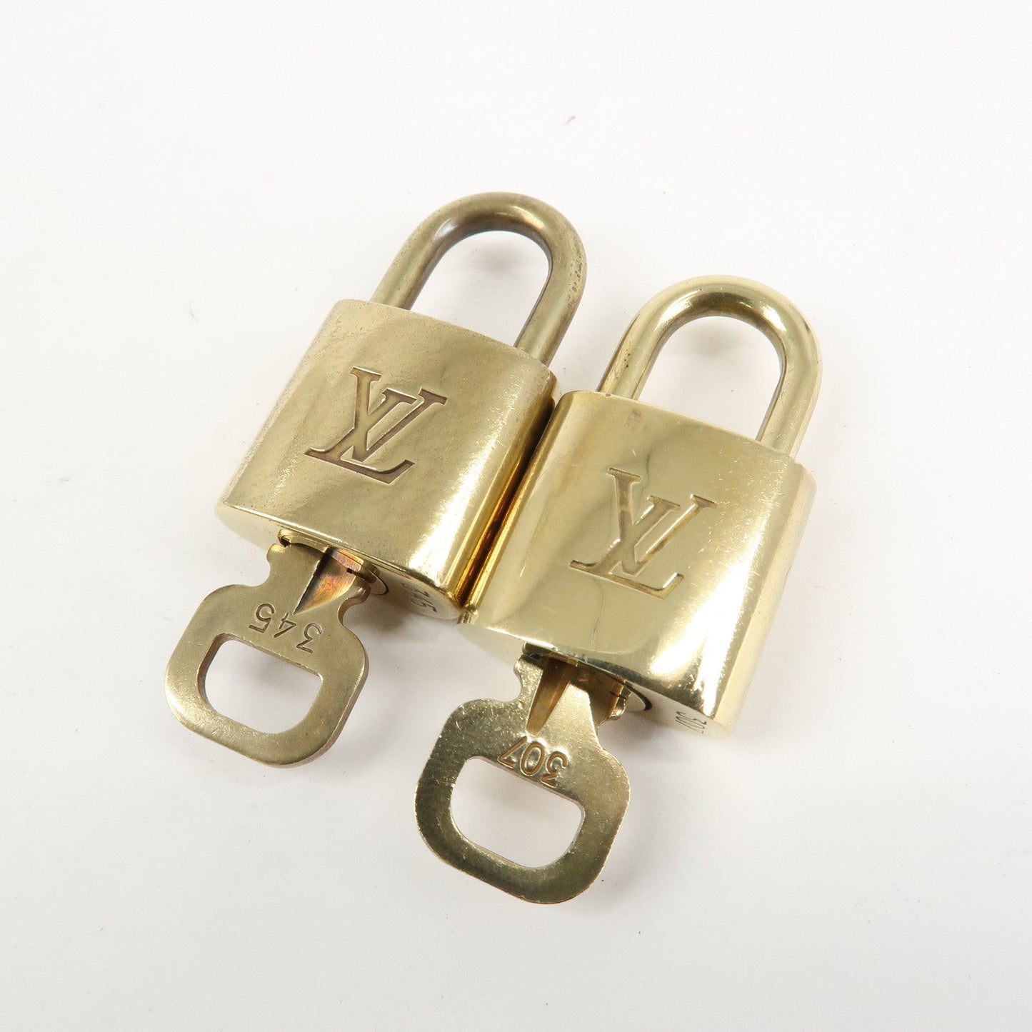Louis Vuitton Set of 10 Lock & Key Cadena Key Lock Metal Gold  d