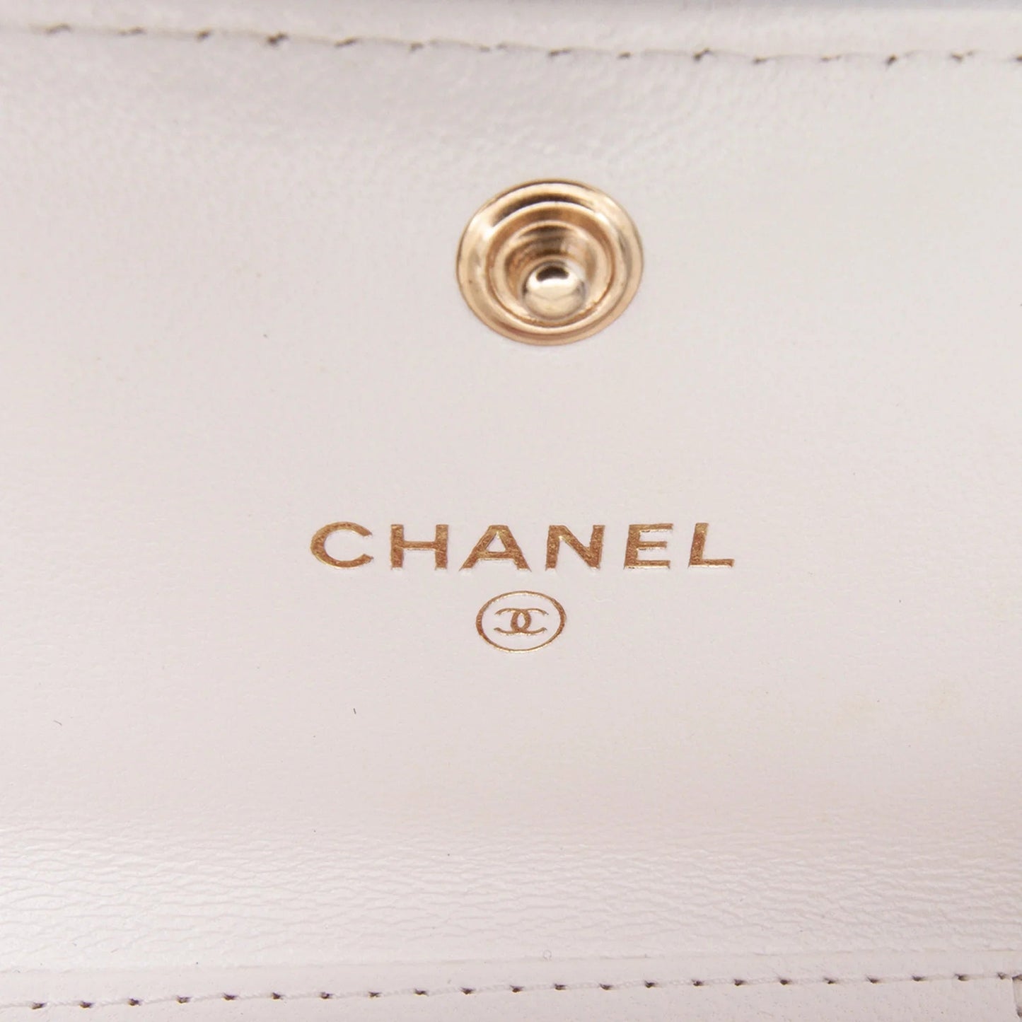 White Chanel Quilted Lambskin Chanel 19 Card Holder On Chain Crossbody Bag