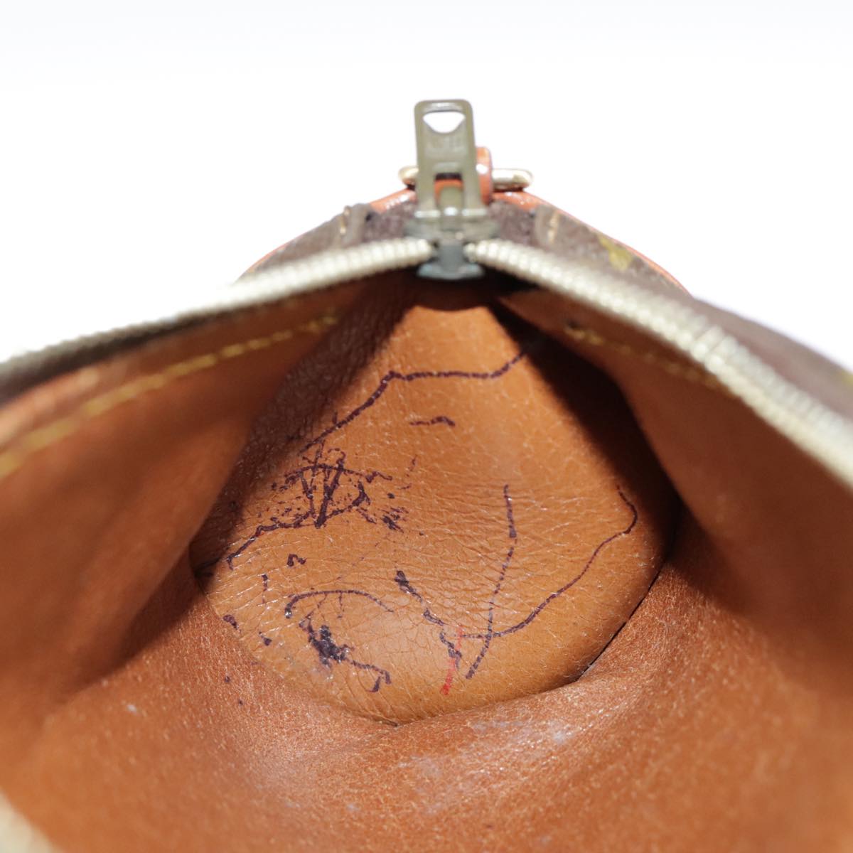 Louis Vuitton Papillon