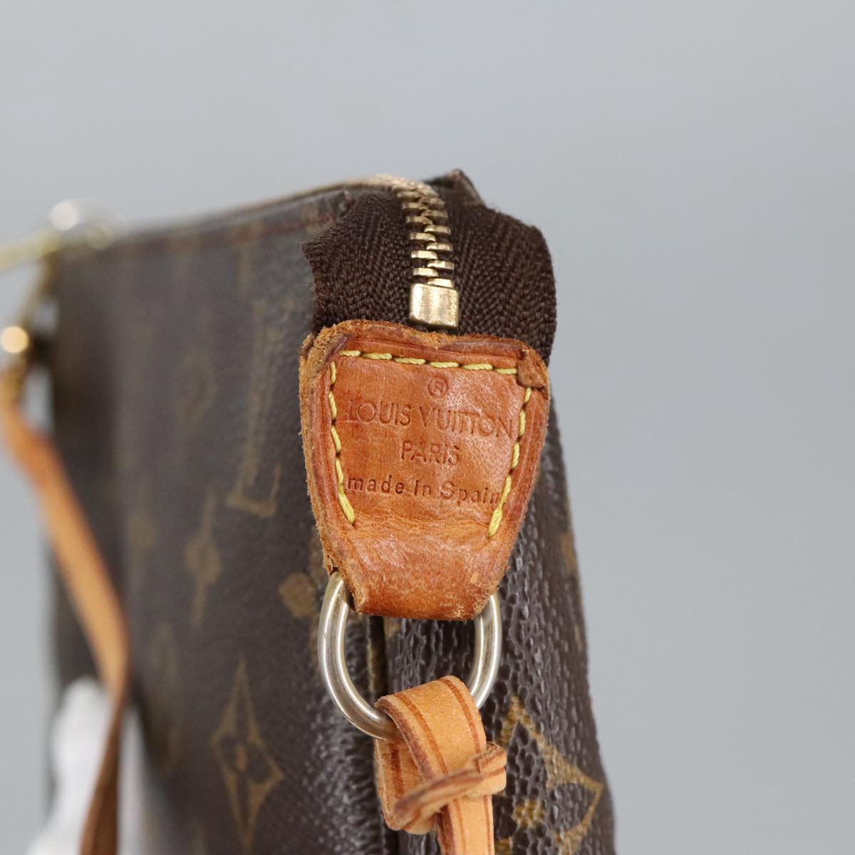 Louis Vuitton Pochette Accessoire