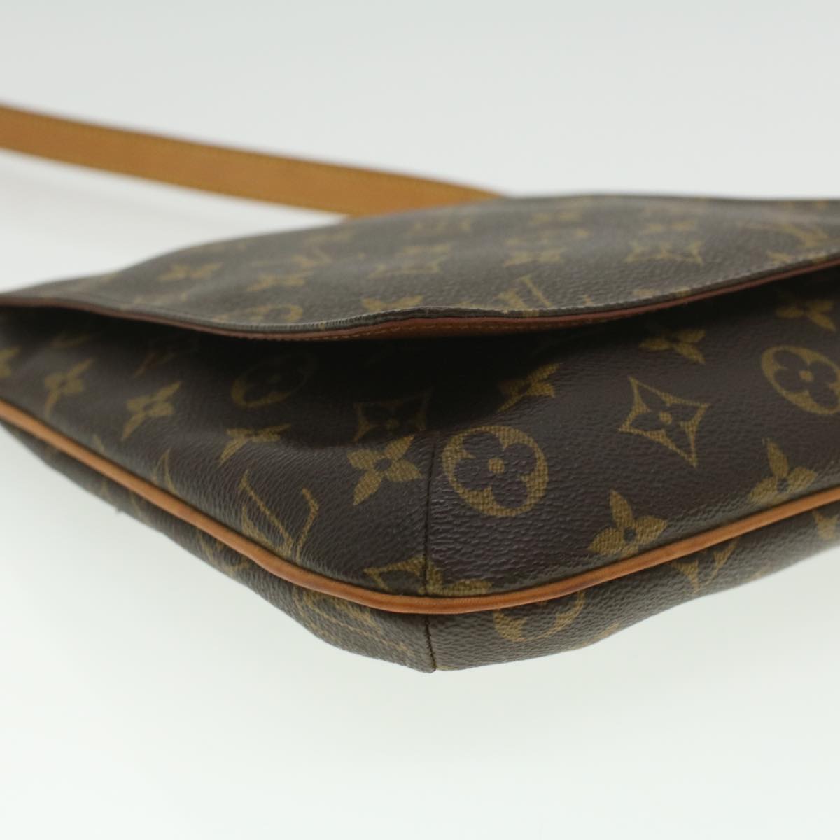 Louis Vuitton Brown Canvas M tte Salsa shoulder bag