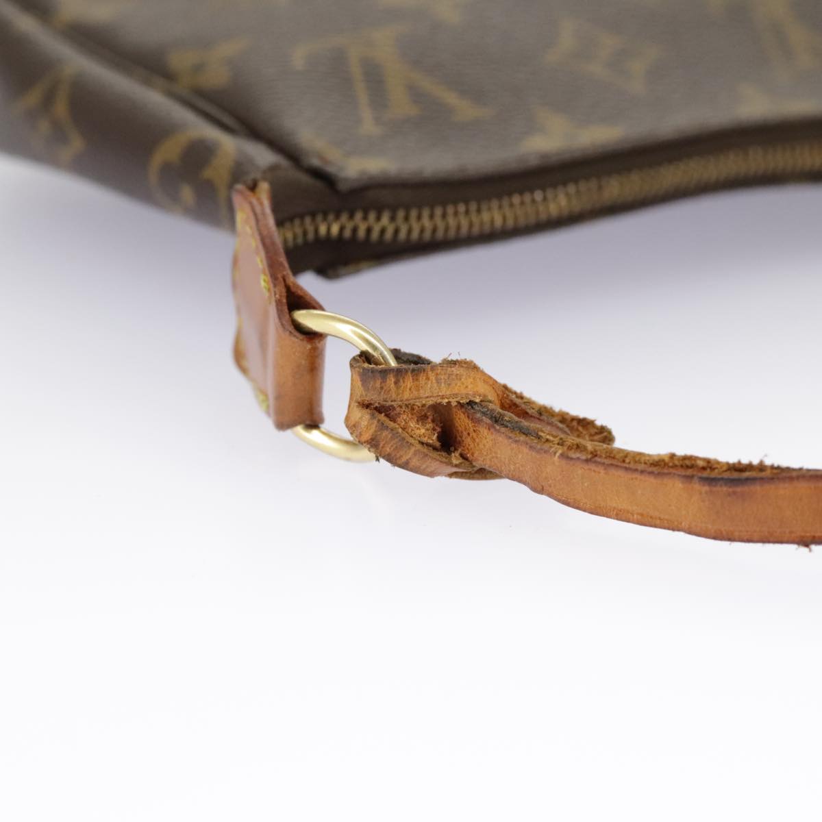 Louis Vuitton Pochette Accessoire